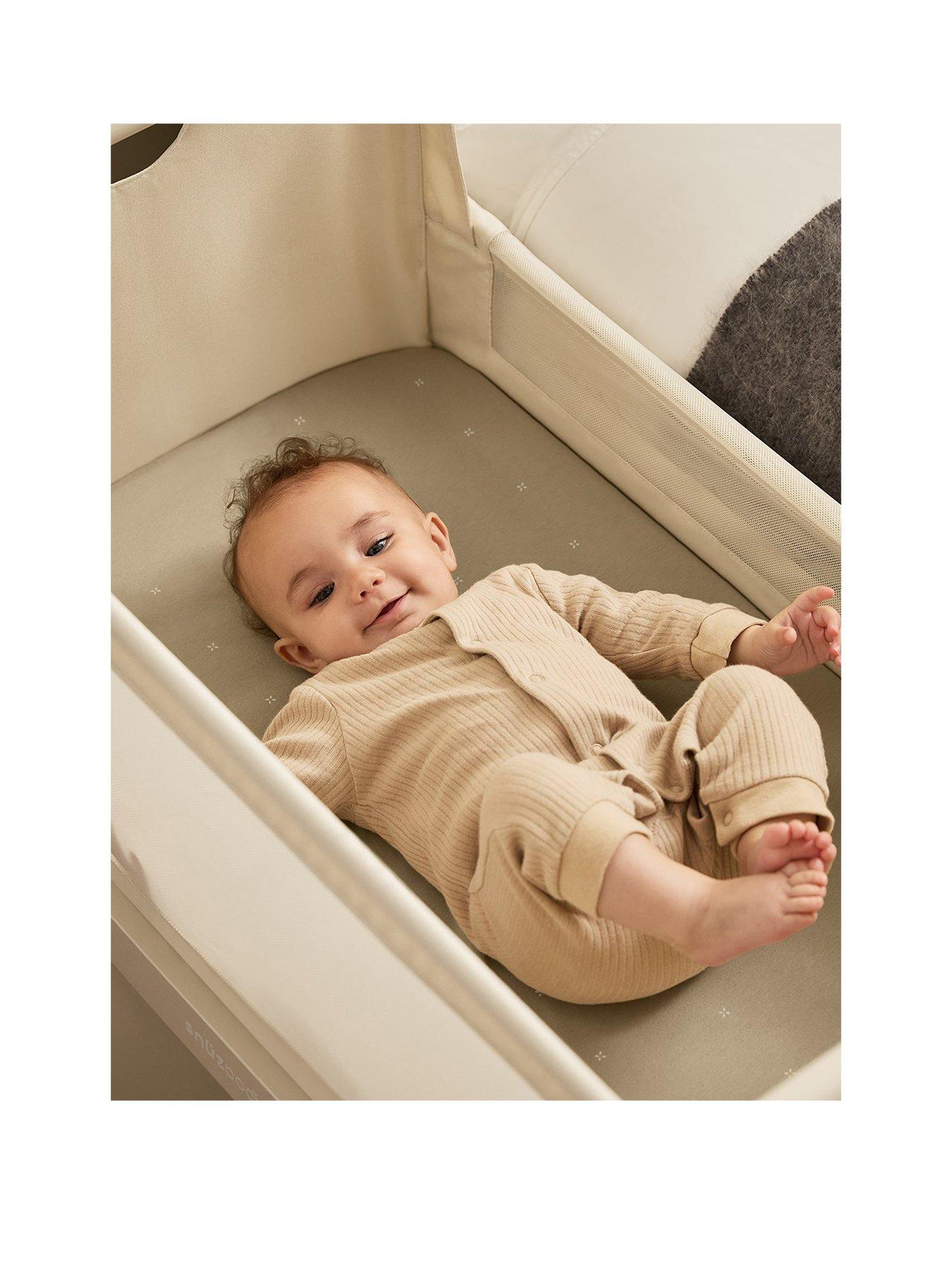 snuz-snuumlz-twin-pack-crib-sheets-sagecrossstillFront