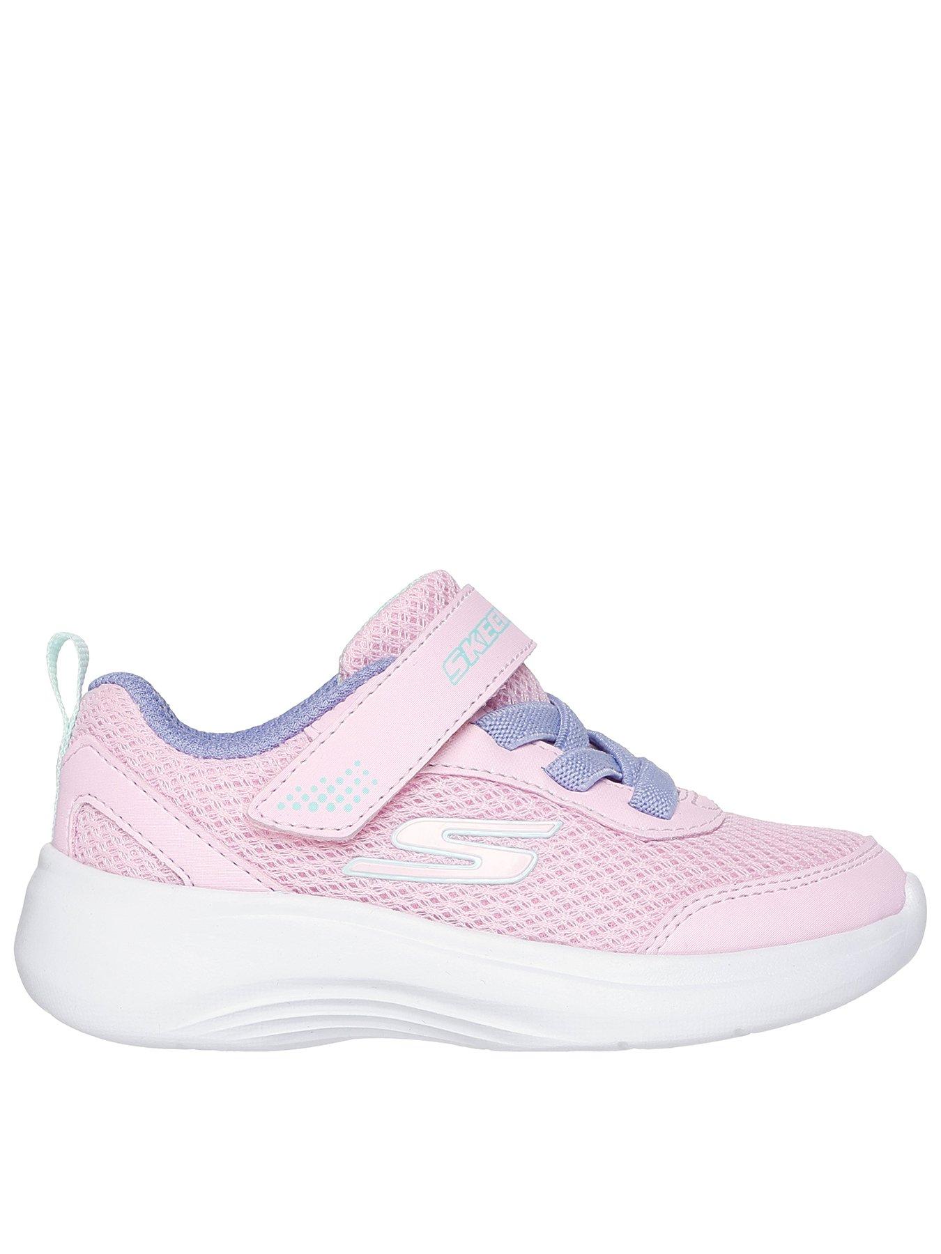 Skechers Gore And Strap Mesh Sneaker W/ Overlays