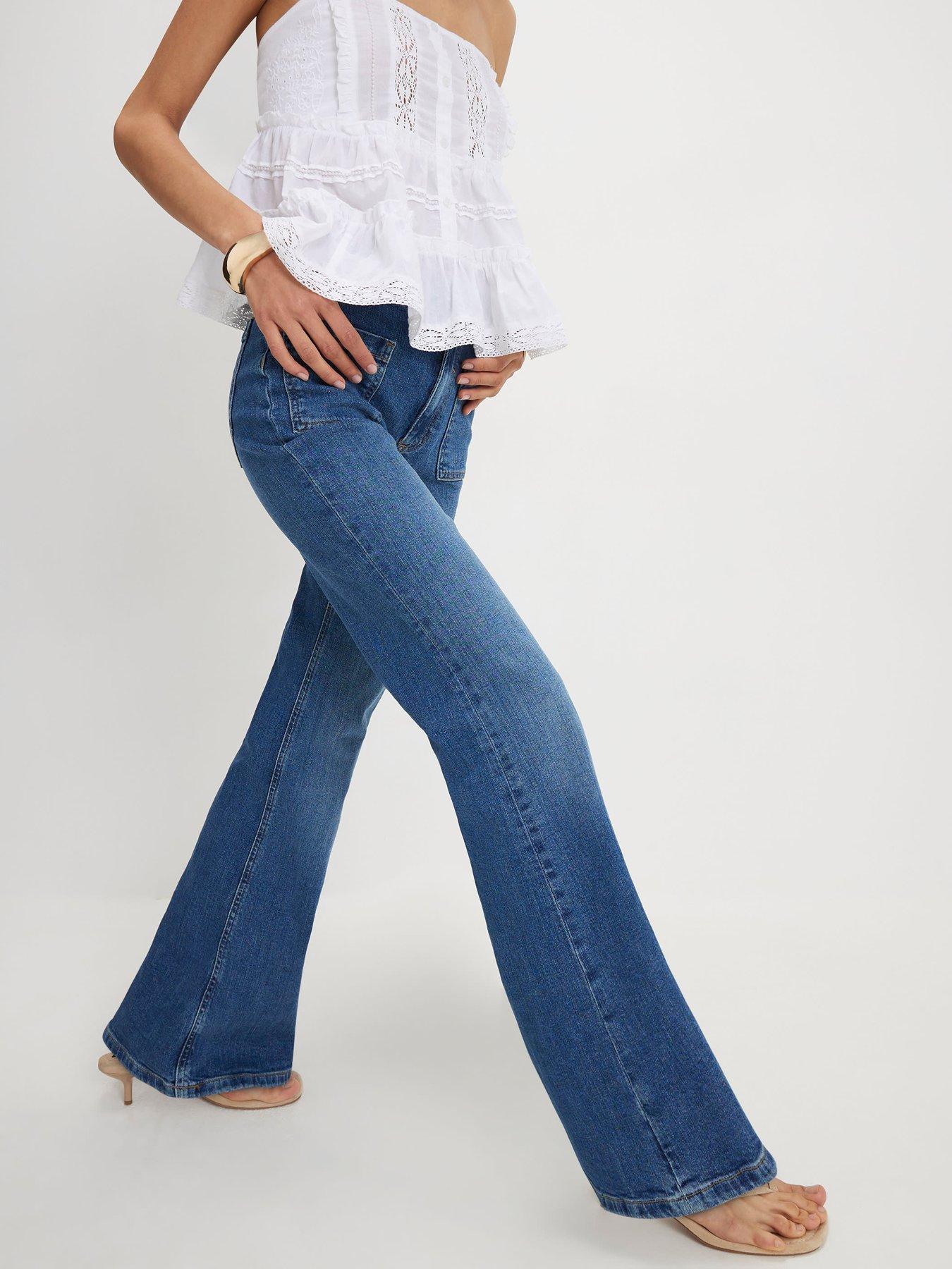 Image 3 of 4 of River Island Relaxed High Rise Flare Jeans&nbsp;- Medium Denim&nbsp;Blue