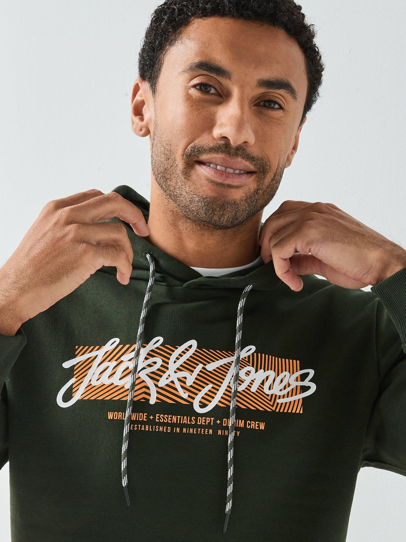 jack-jones-urban-graphic-hoodie-khakioutfit