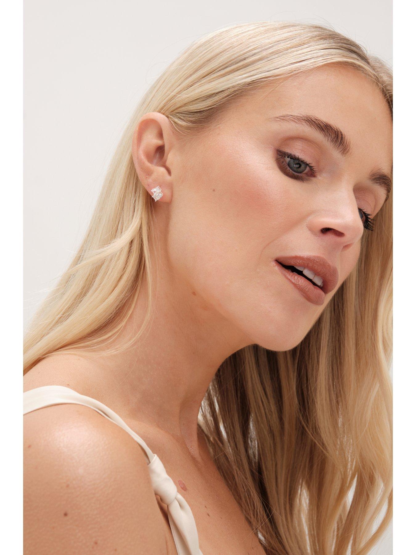 Image 3 of 4 of Simply Silver Simply Silver Sterling Silver 925 Cubic Zirconia Scattered Stone Stud Earrings