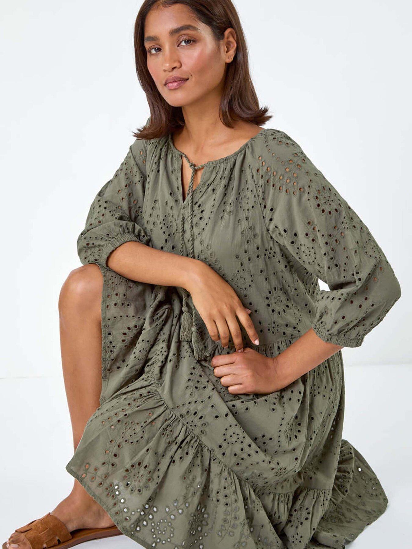 roman-cotton-broderie-tiered-smock-dressoutfit