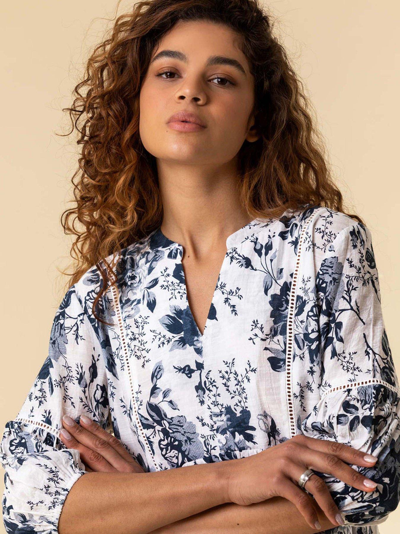 roman-floral-print-notch-neck-topdetail