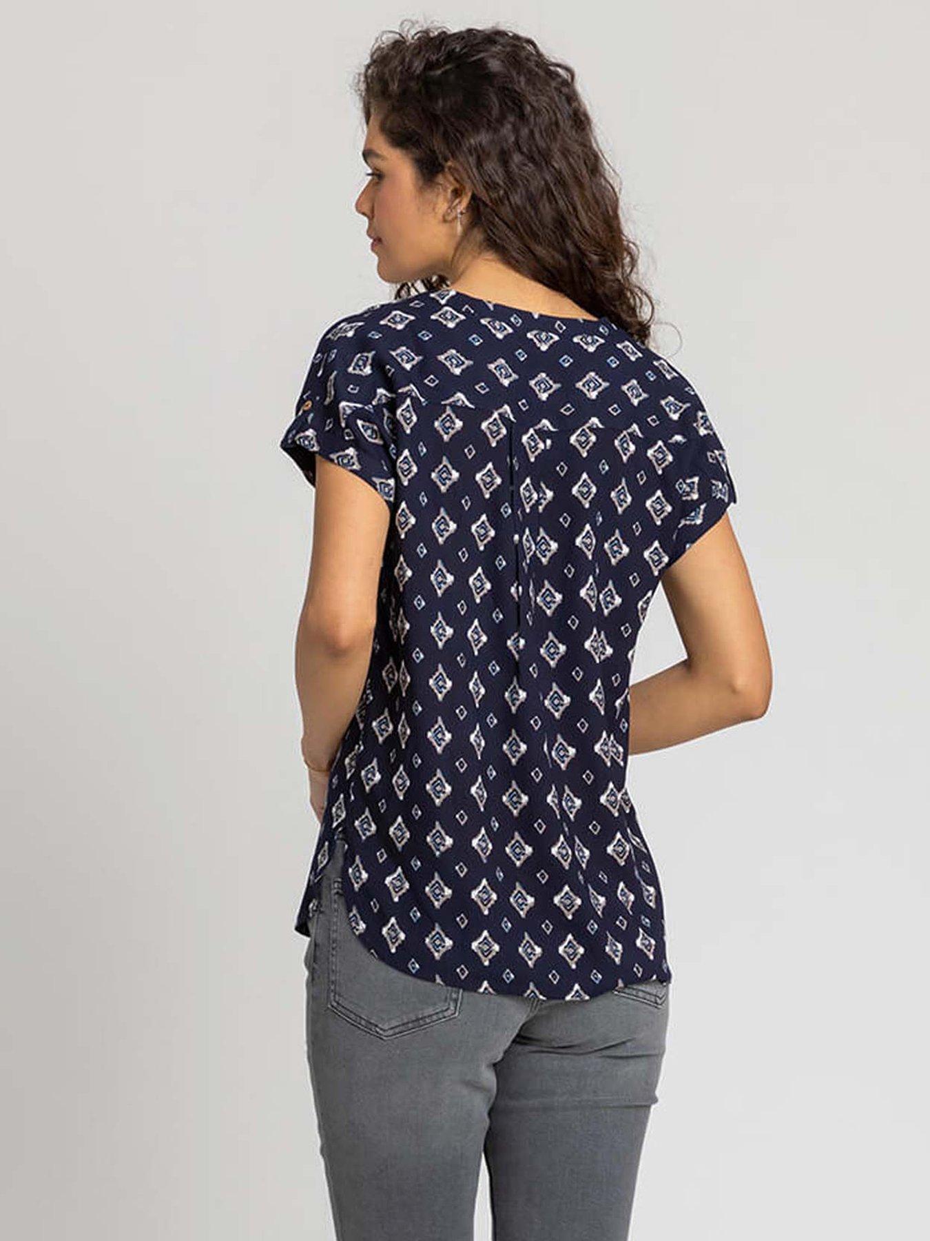 roman-aztec-print-button-v-neck-detail-topstillFront