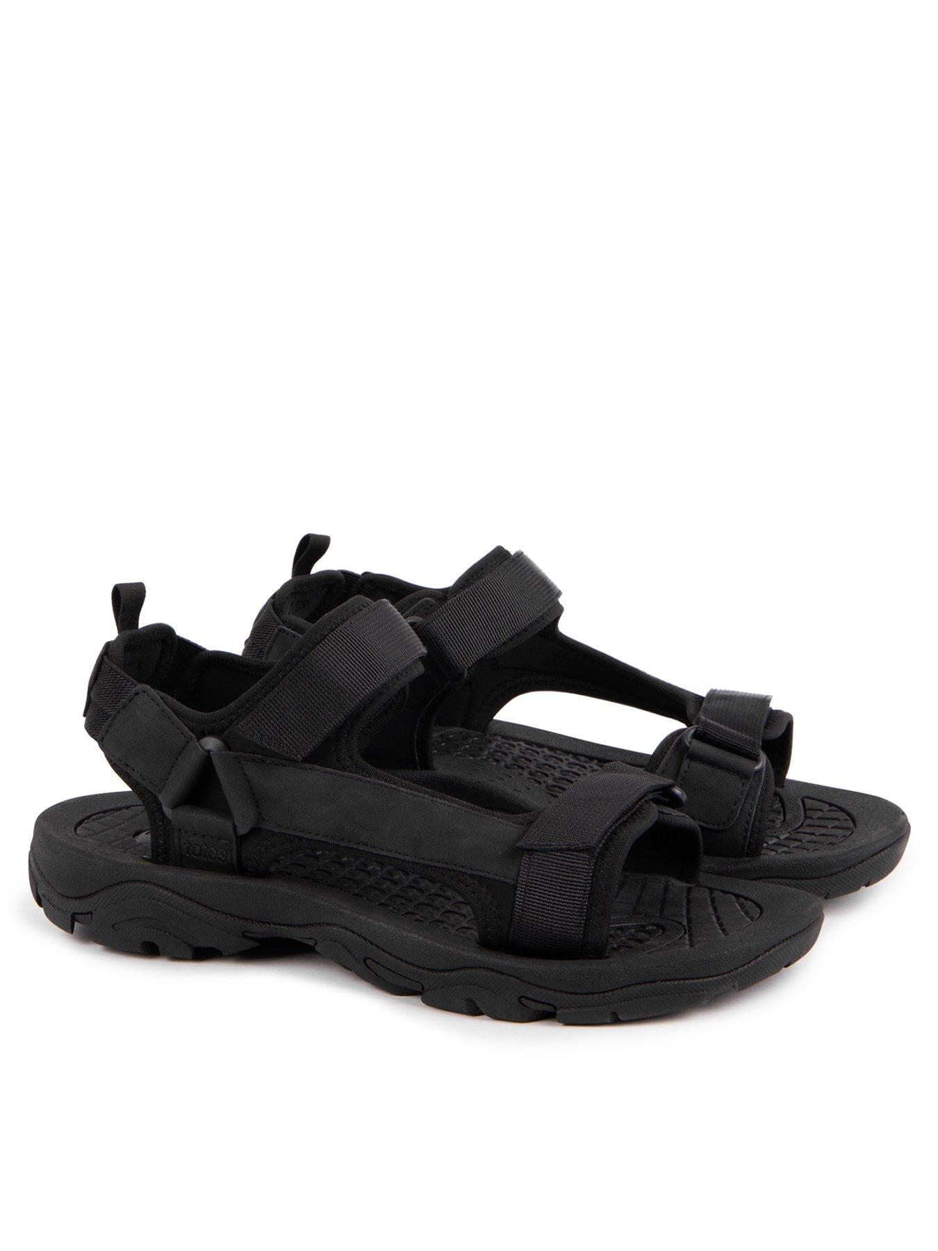 totes-totes-walking-sandalfront