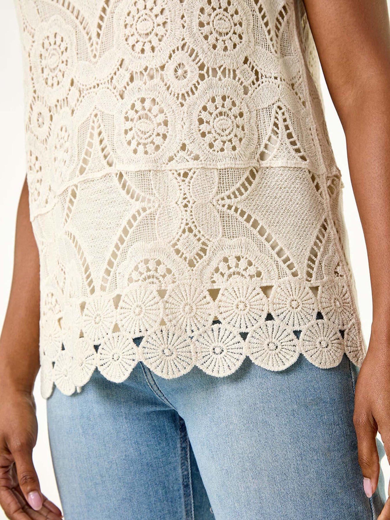roman-cotton-crochet-knit-vest-topdetail