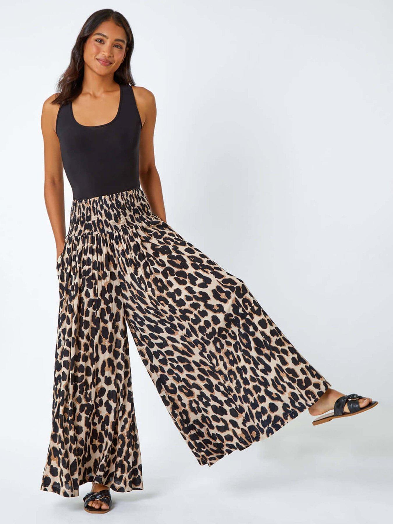 roman-animal-shirred-palazzo-stretch-trouseroutfit