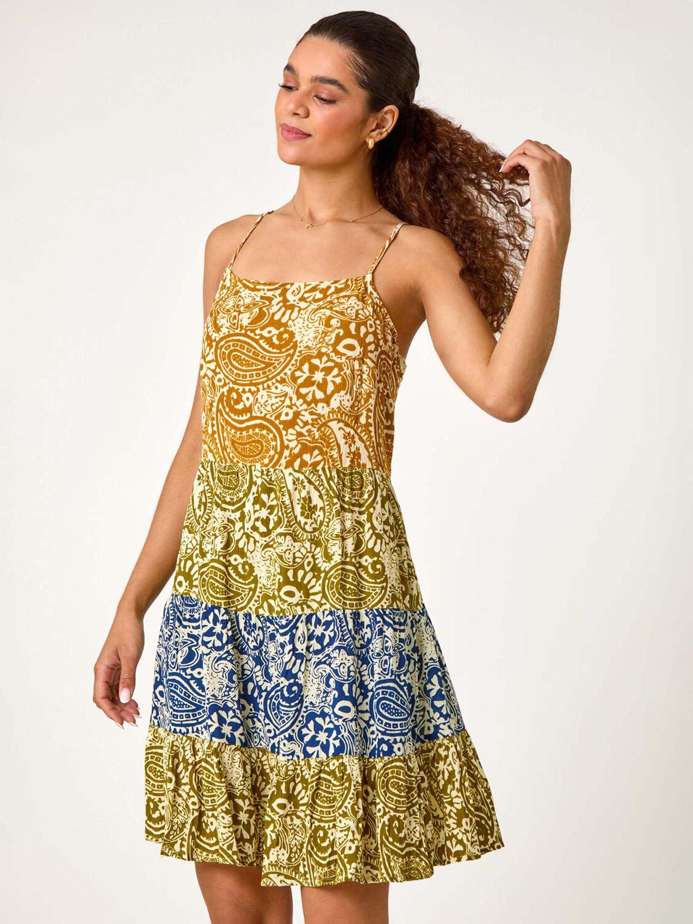 roman-patchwork-paisley-print-tiered-dressoutfit