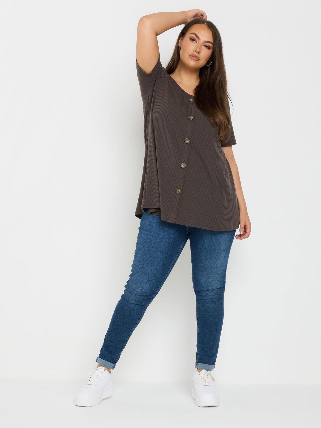 yours-curve-button-front-rib-t-shirt-brownback