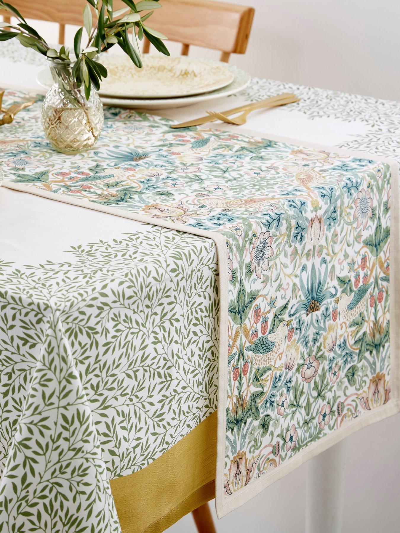morris-co-strawberry-thief-cotton-table-runner