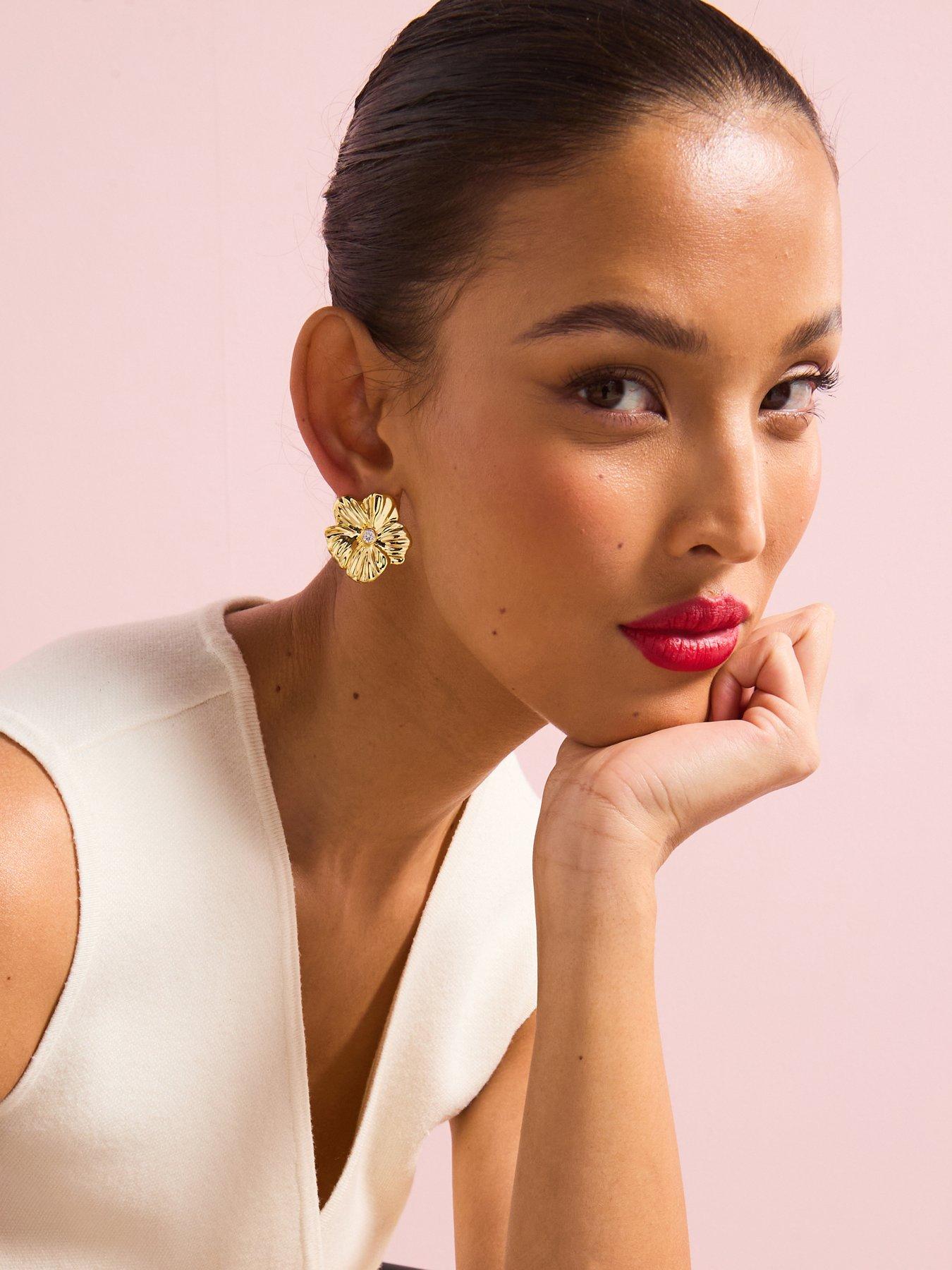 v-by-very-v-by-very-gold-plated-oversized-floral-cz-stud-earrings