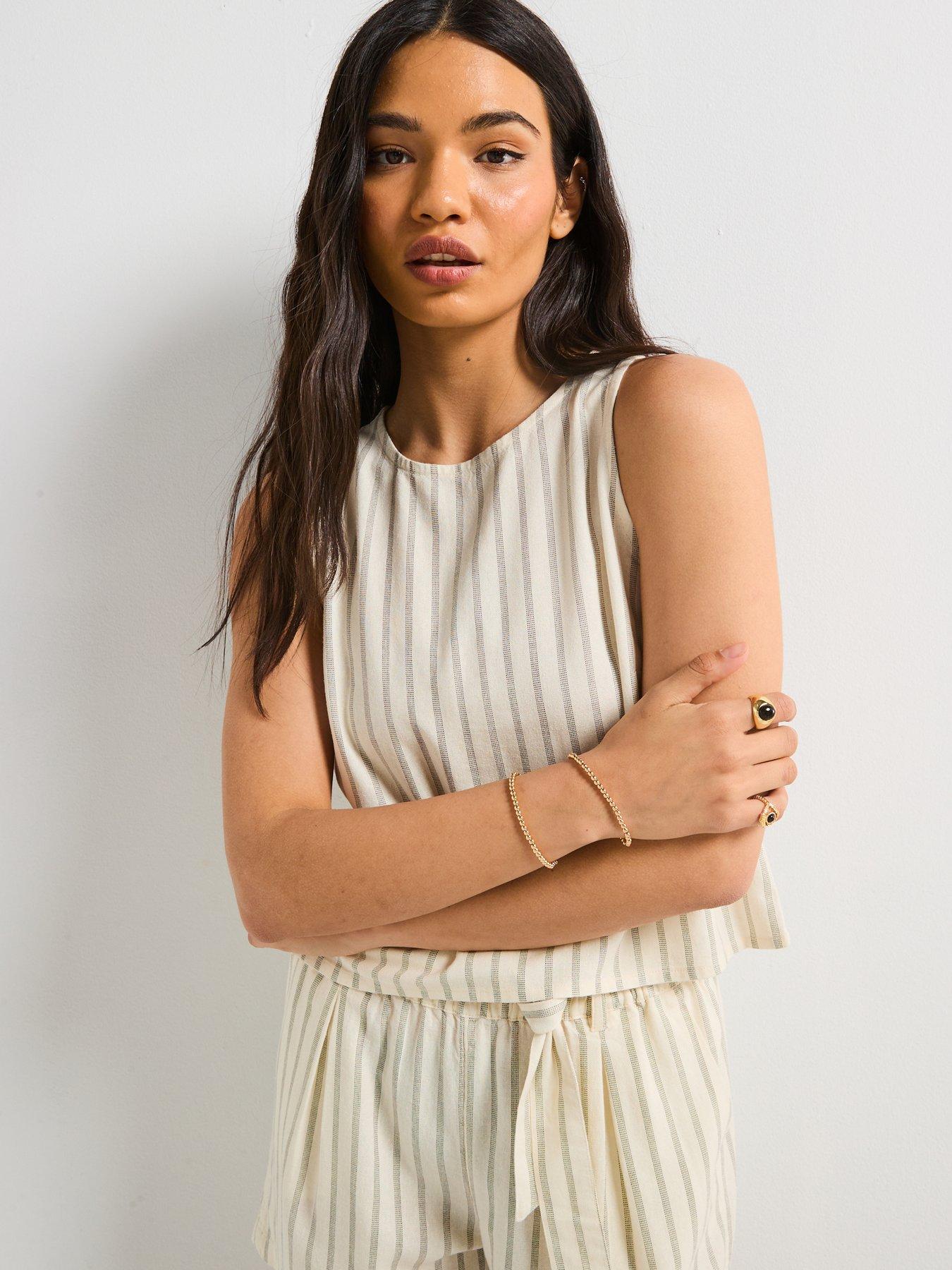 only-lima-linen-top-creamoutfit