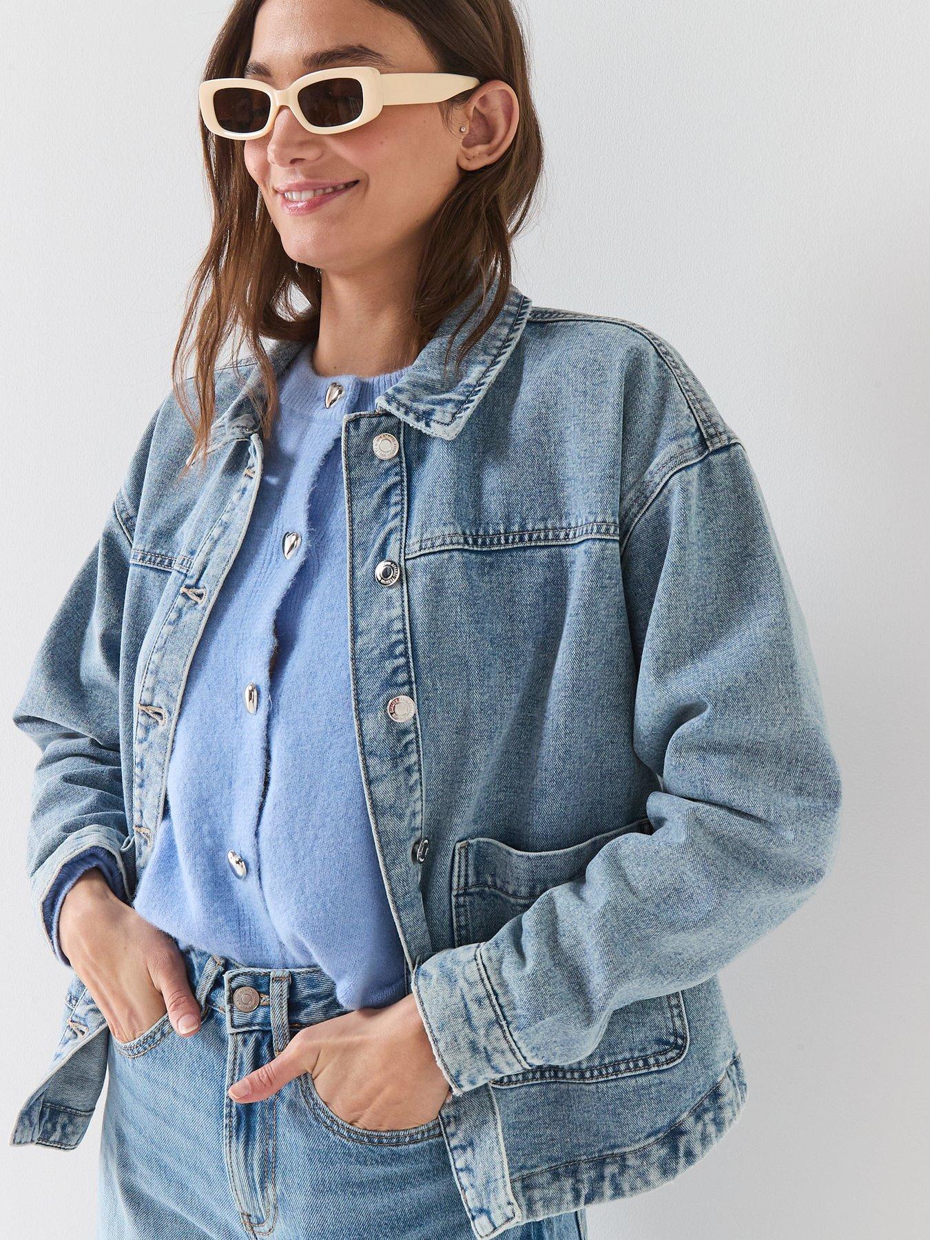 vero-moda-denim-wash-shirt-blueoutfit