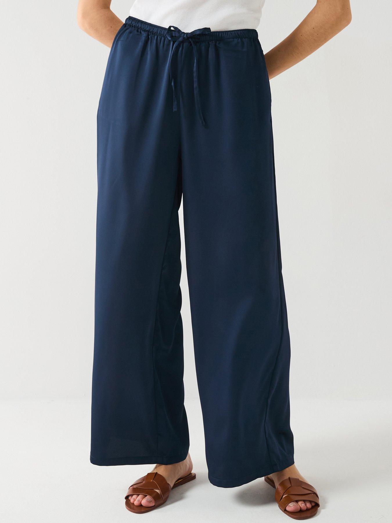 Image 6 of 6 of Vero Moda Tricia Mid Waist Wide Satin Pant - Navy