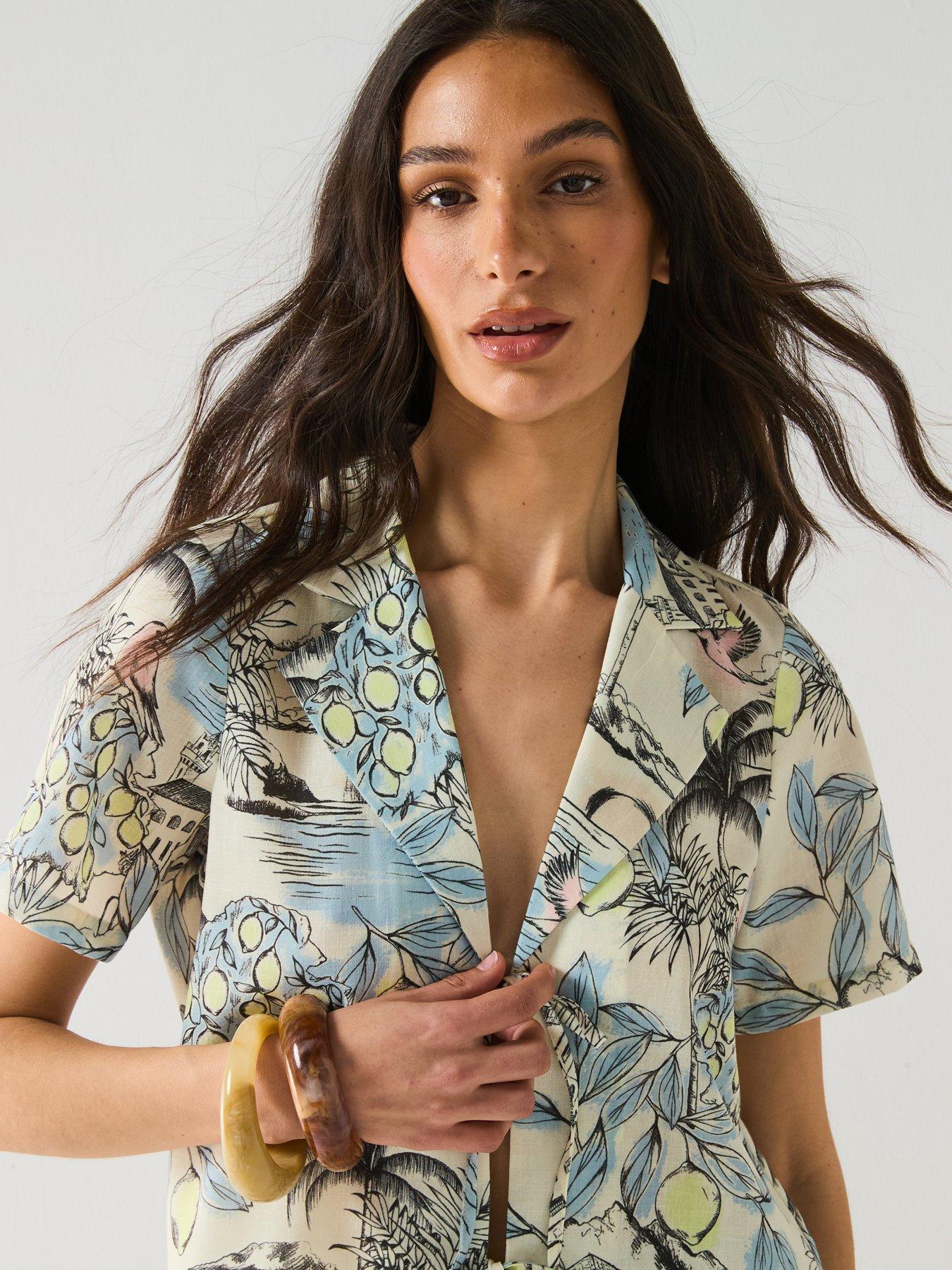 Image 4 of 6 of Vero Moda Birdie Short Sleeve Shirt - Multi