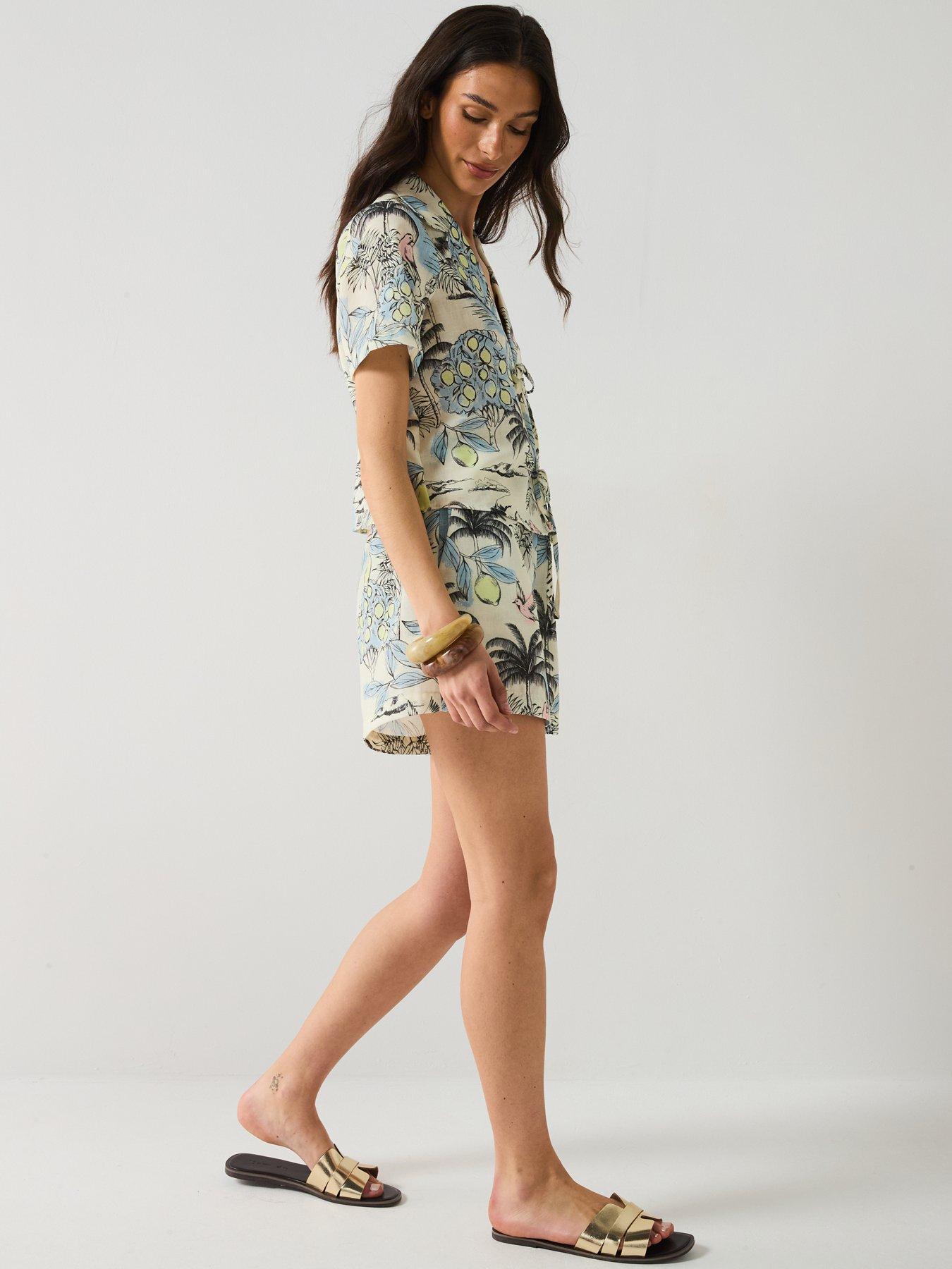 Image 6 of 6 of Vero Moda Birdie Short Sleeve Shirt - Multi