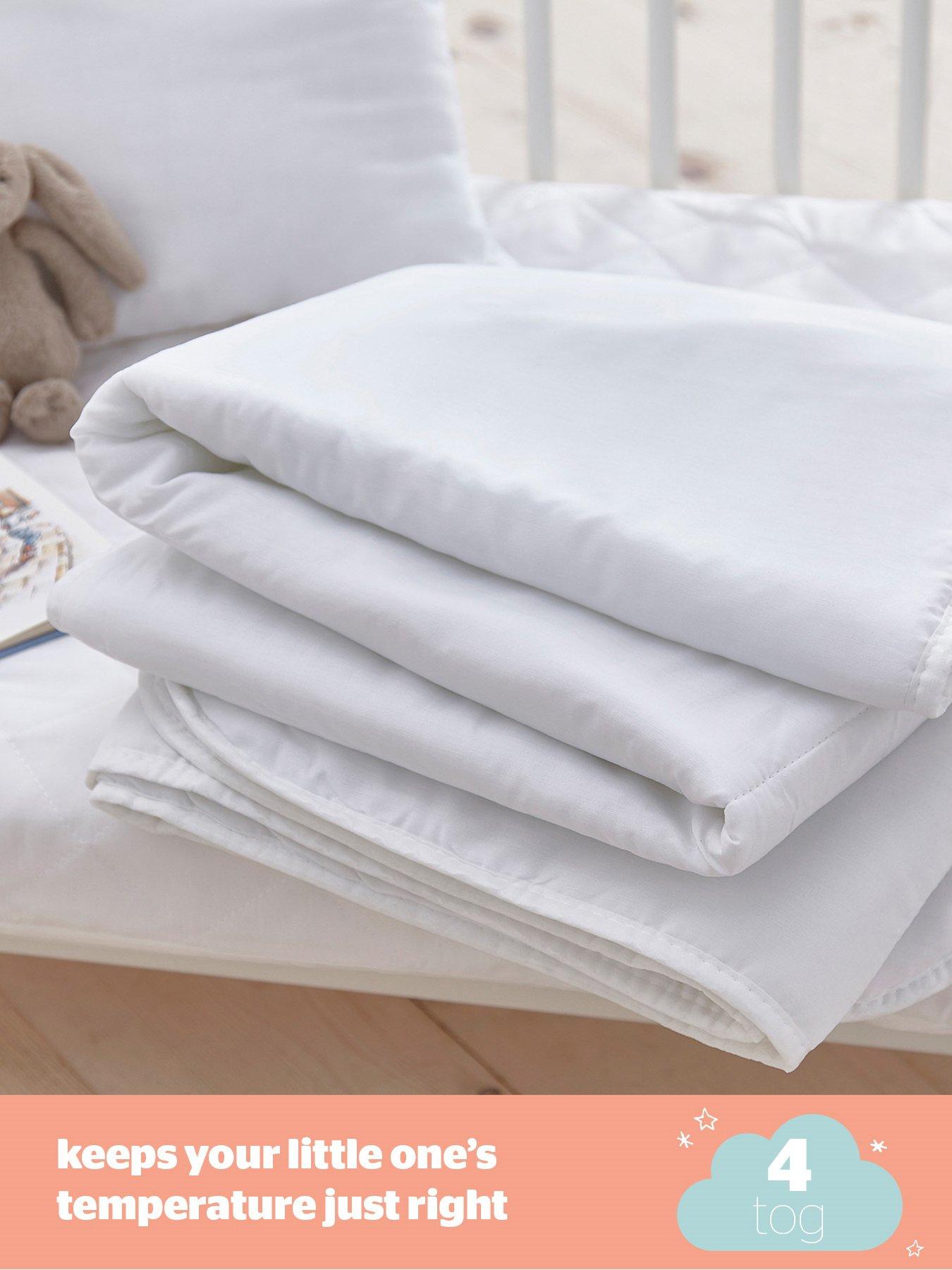 Image 4 of 7 of Silentnight Safe Nights Anti Allergy Cot Bed Bedding Bundle - Pillow, 4 Tog Duvet and Duvet Cover Set (Grey Stars)