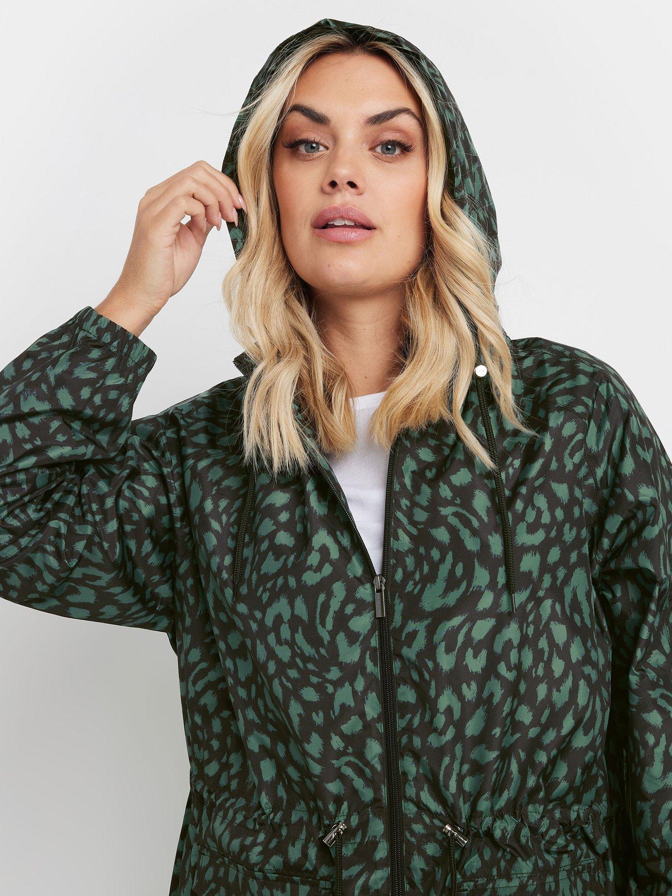 yours-curve-leopard-lightweight-parka-greenoutfit