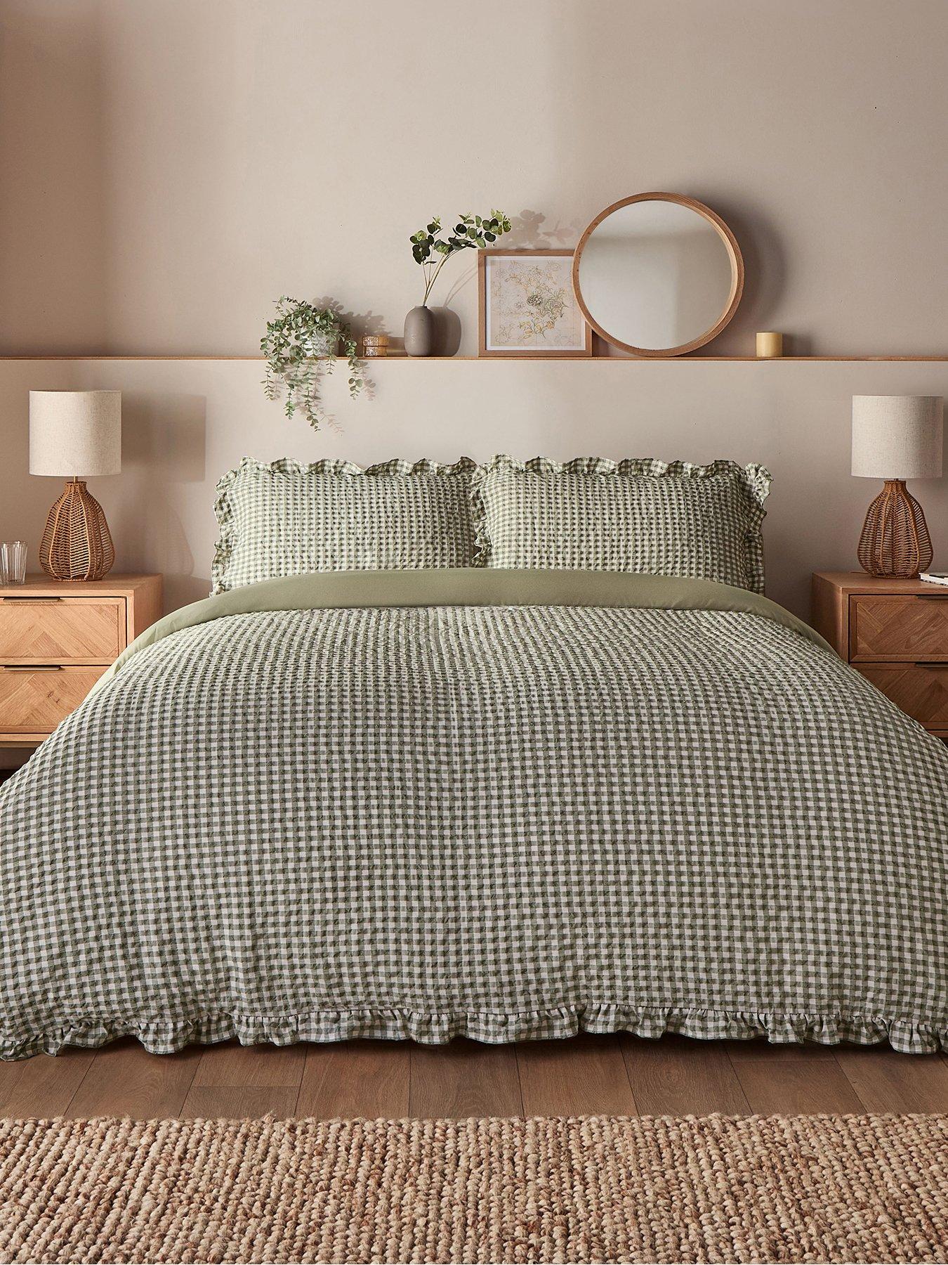 Image 1 of 7 of Silentnight Supersoft Gingham Seersucker Duvet Cover Set in Sage