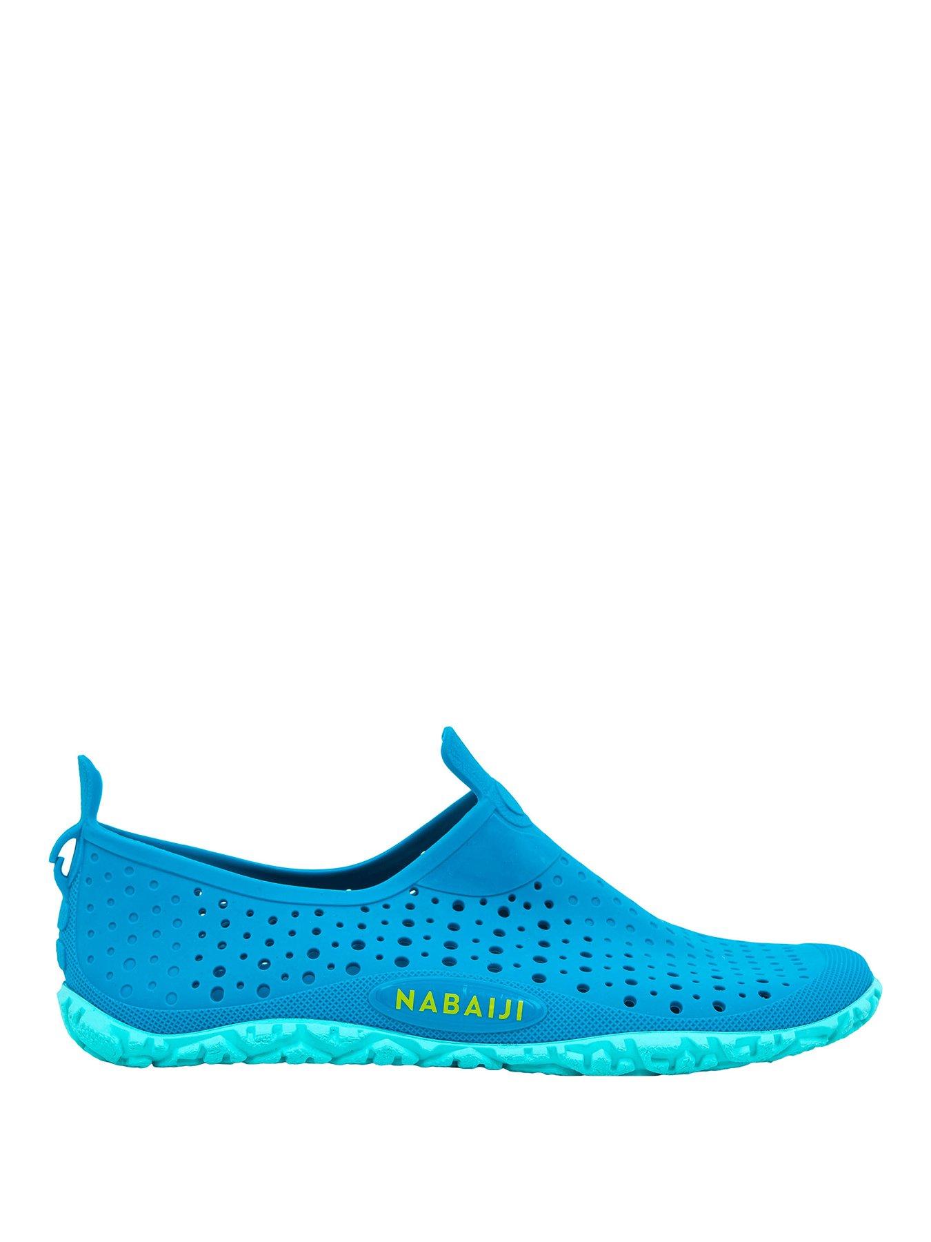 decathlon-kids-pool-shoes-aquadots-100-bluestillFront