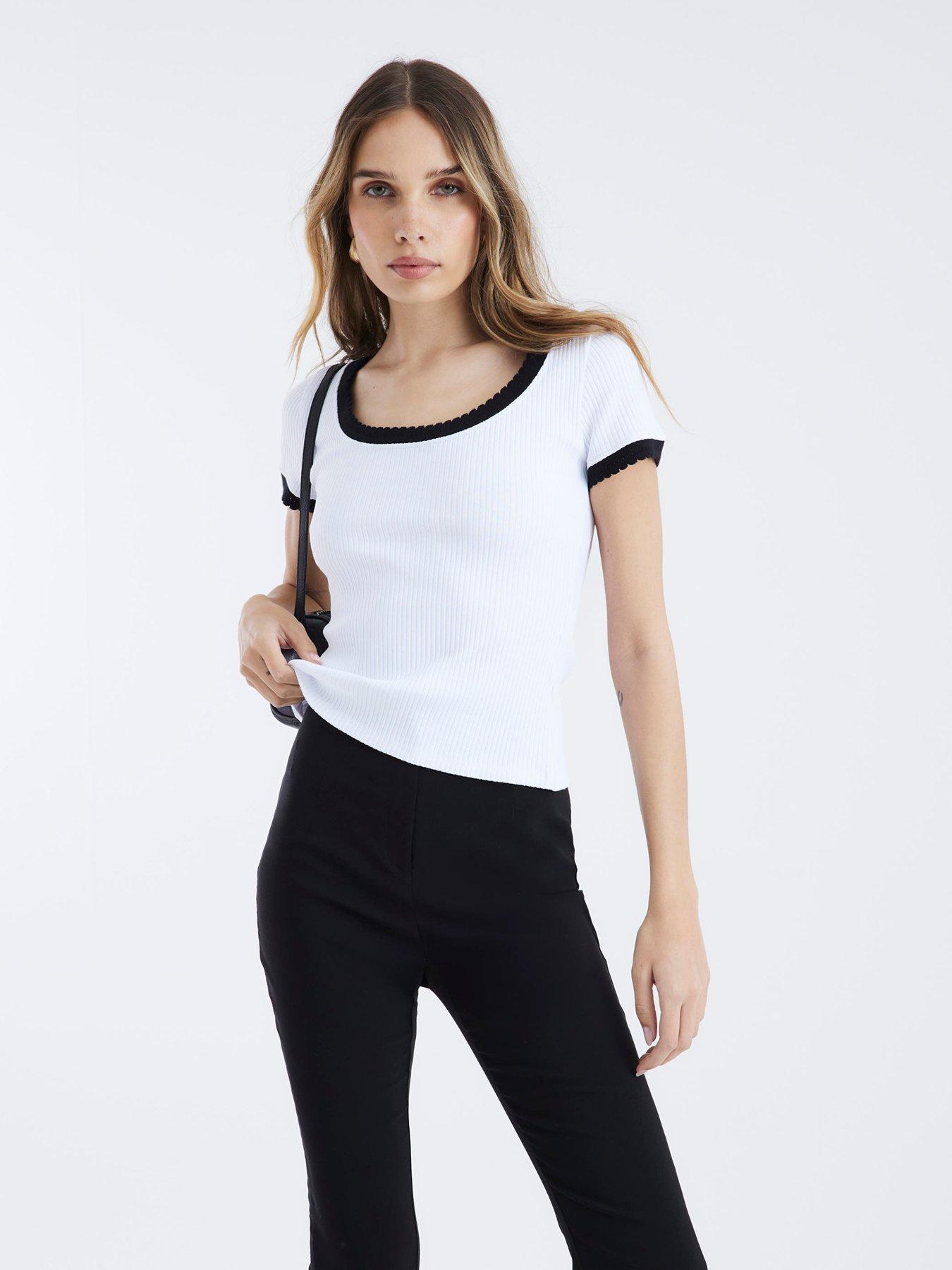 river-island-short-sleeve-fitted-scallop-trim-tee-whitefront