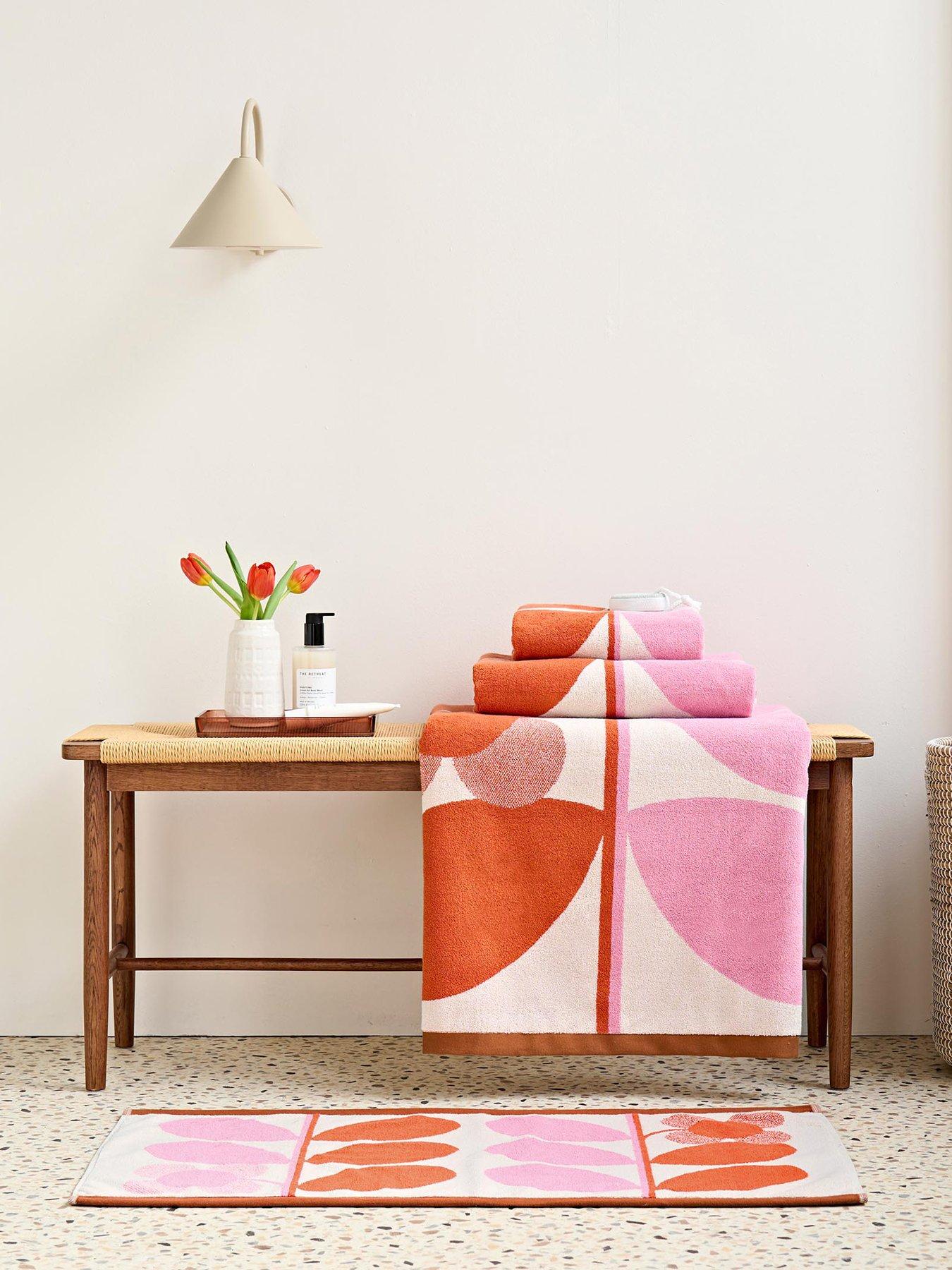 undefined Stem Bloom 100% Cotton Towel Collection