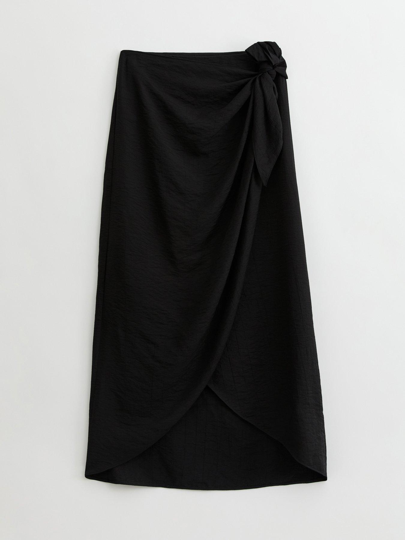 Image 6 of 6 of New Look Black Crinkled Wrap Midi Skirt