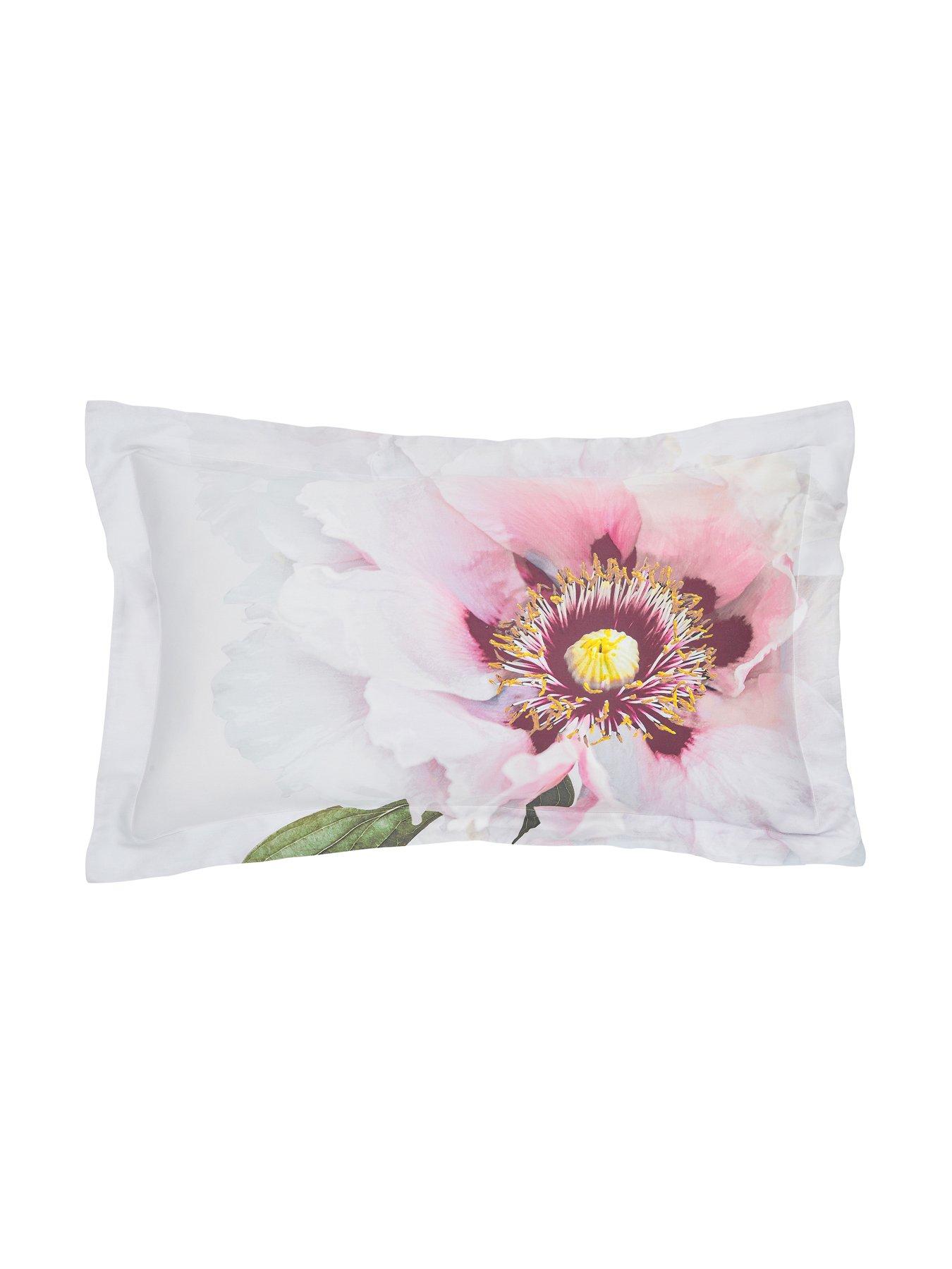 Image 3 of 5 of Ted Baker Peony Floral 100% Cotton Sateen Duvet Set