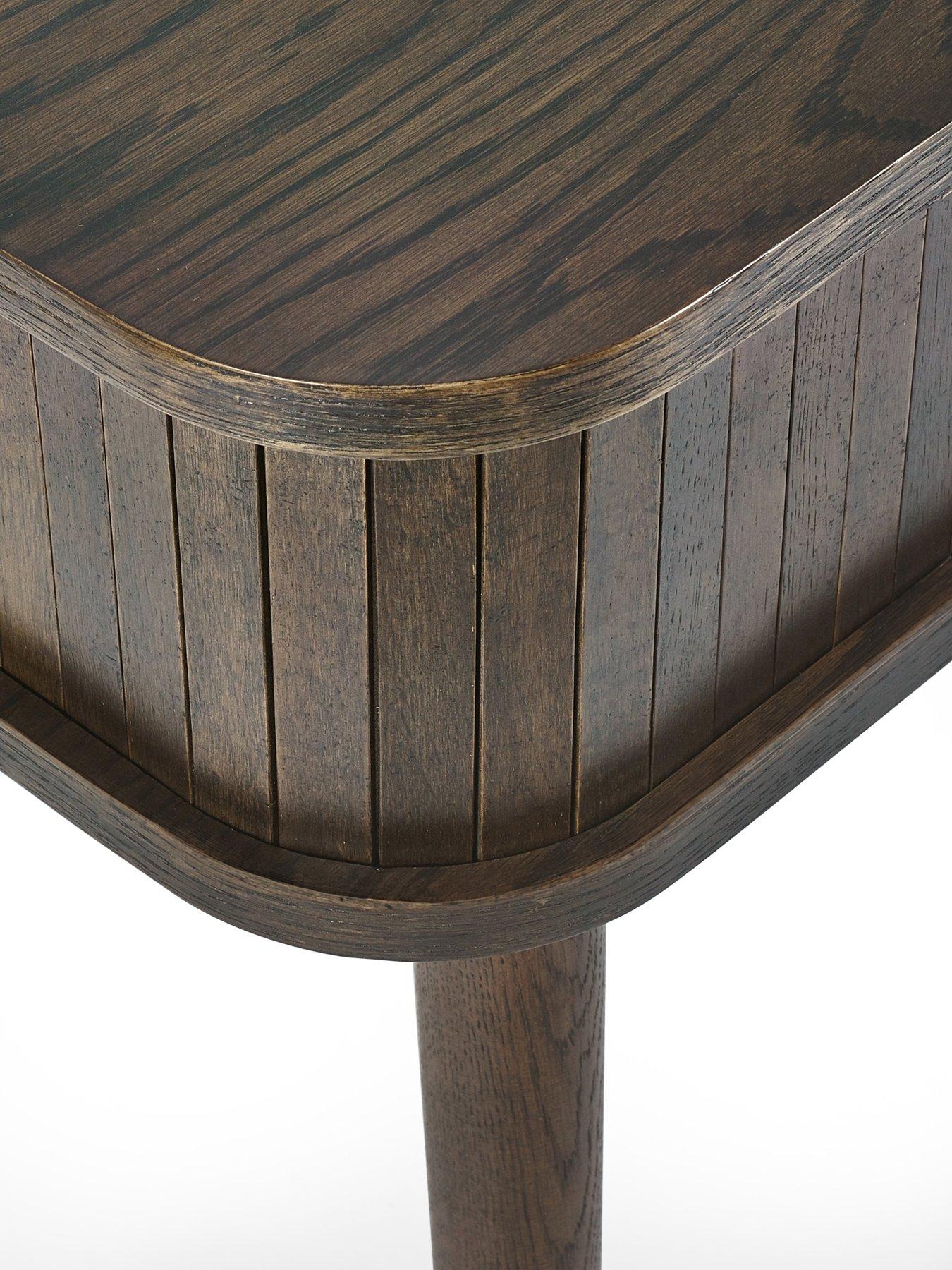 julian-bowen-arya-coffee-table-dark-oakdetail