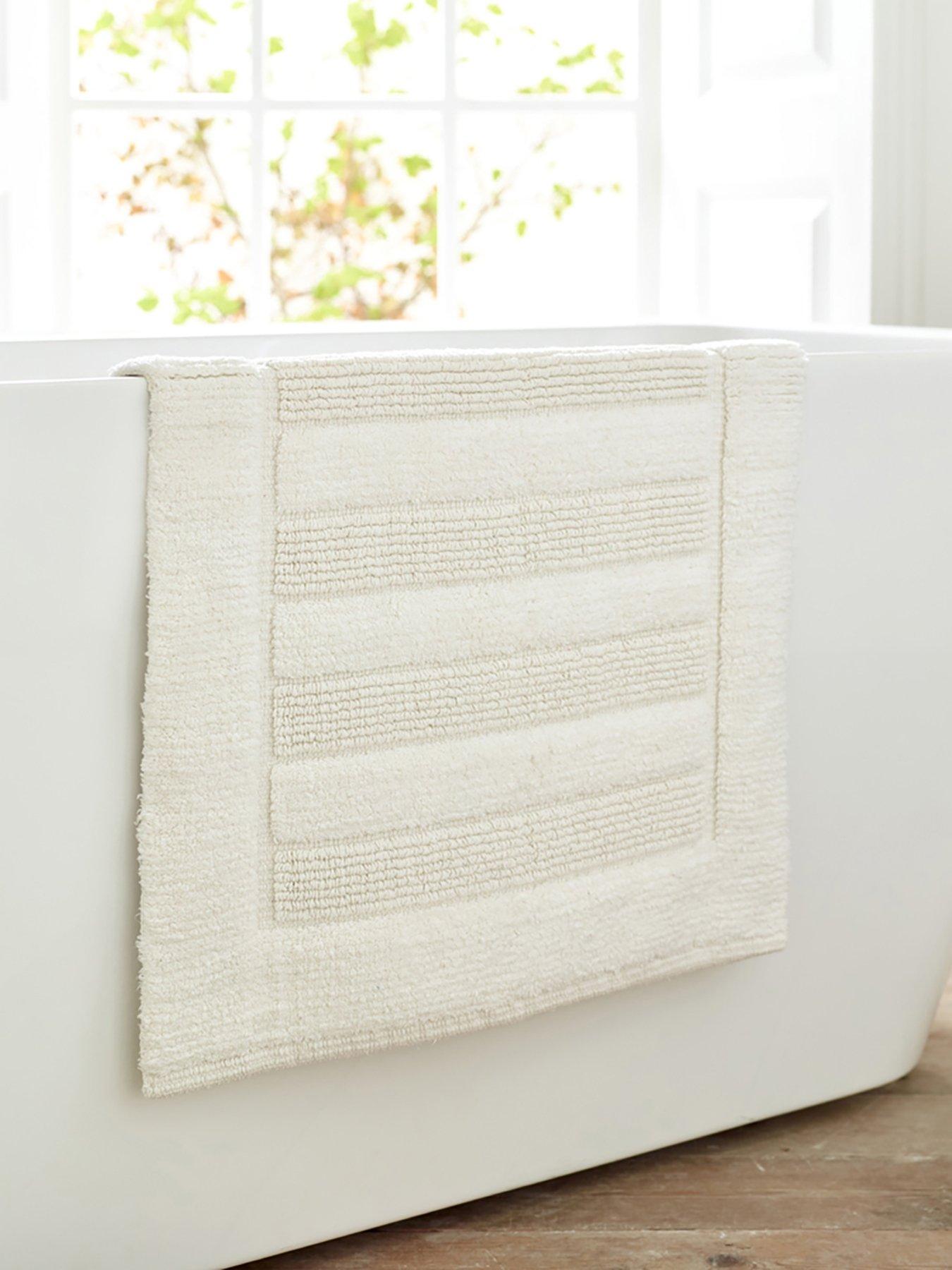 Image 1 of 2 of Deyongs Bliss Bathmat