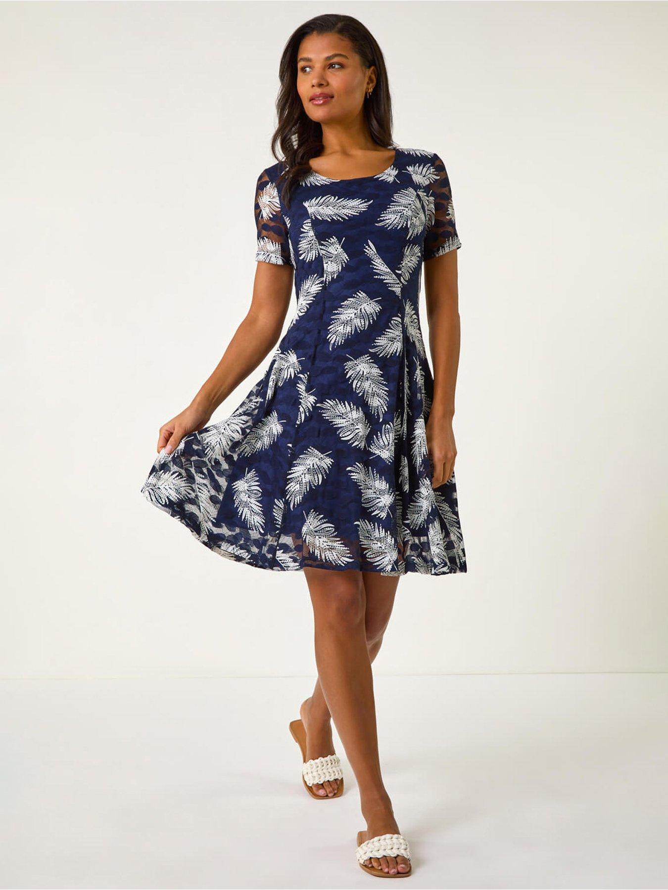 roman-leaf-print-lace-stretch-dress-navyback