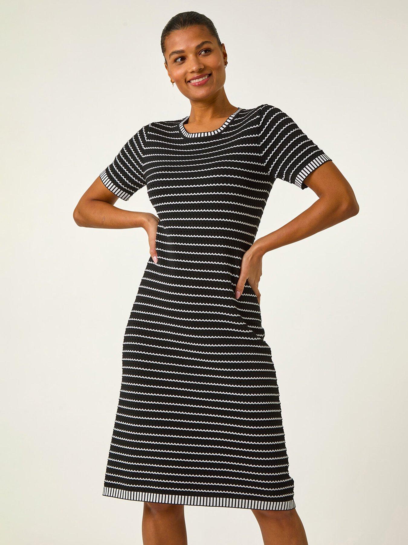 roman-stripe-print-knitted-dress-black
