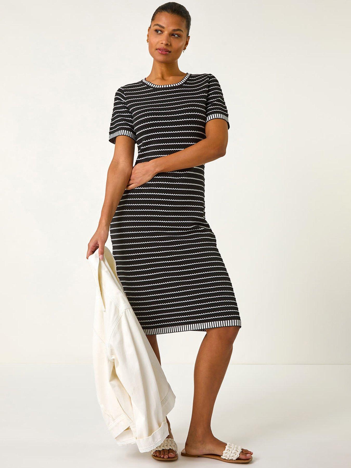 roman-stripe-print-knitted-dress-blackback