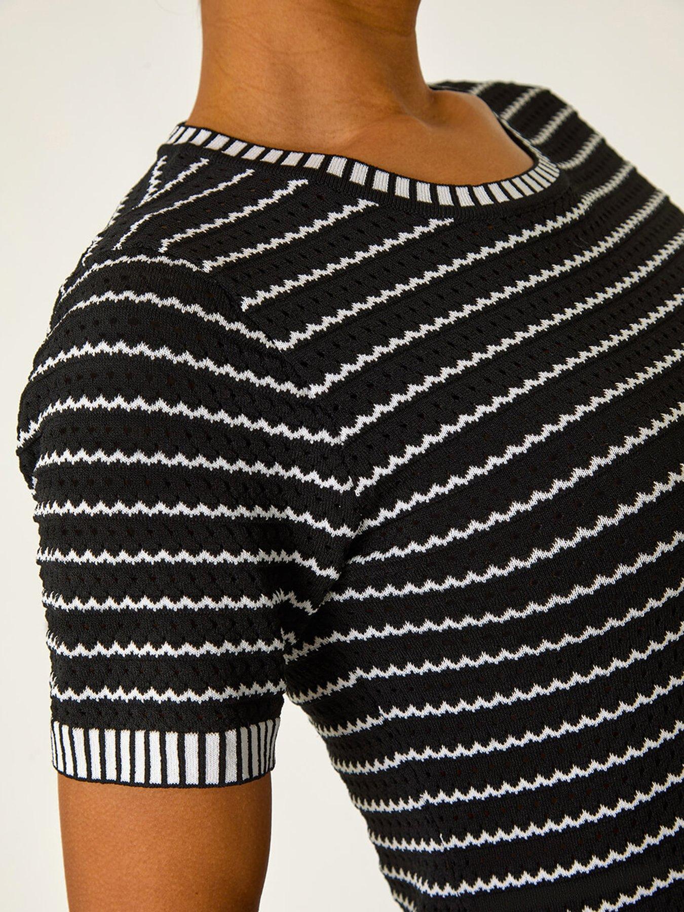 roman-stripe-print-knitted-dress-blackdetail