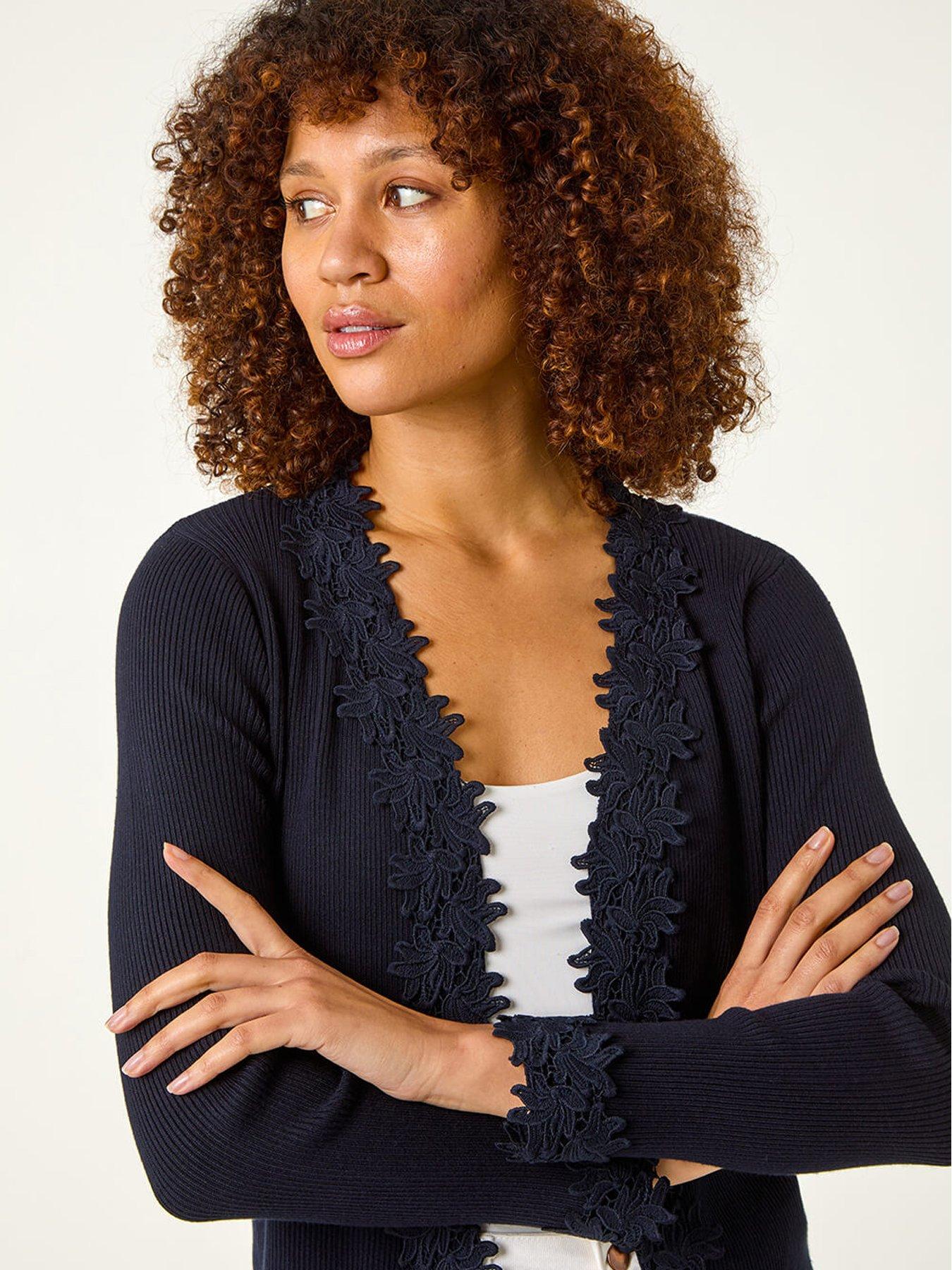 roman-lace-trim-knit-cardigan-navyoutfit