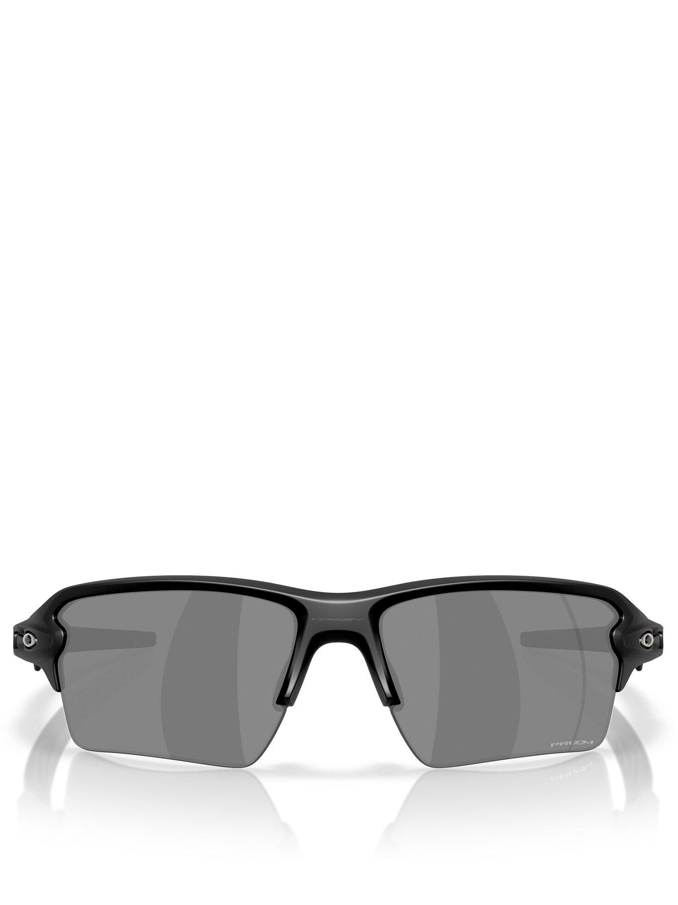oakley-0oo9488-square-sunglasses--blackoutfit