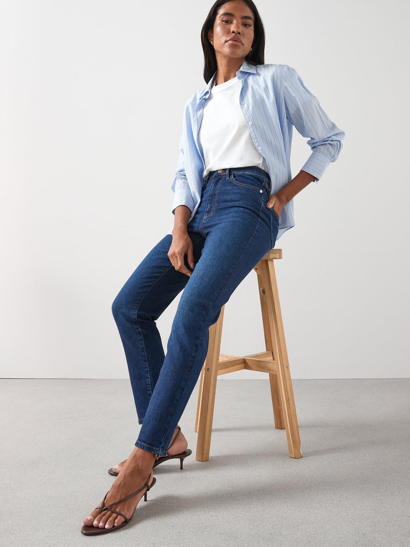 Image 3 of 7 of The Very Collection Issie Slim Leg Jeans - Dark Wash