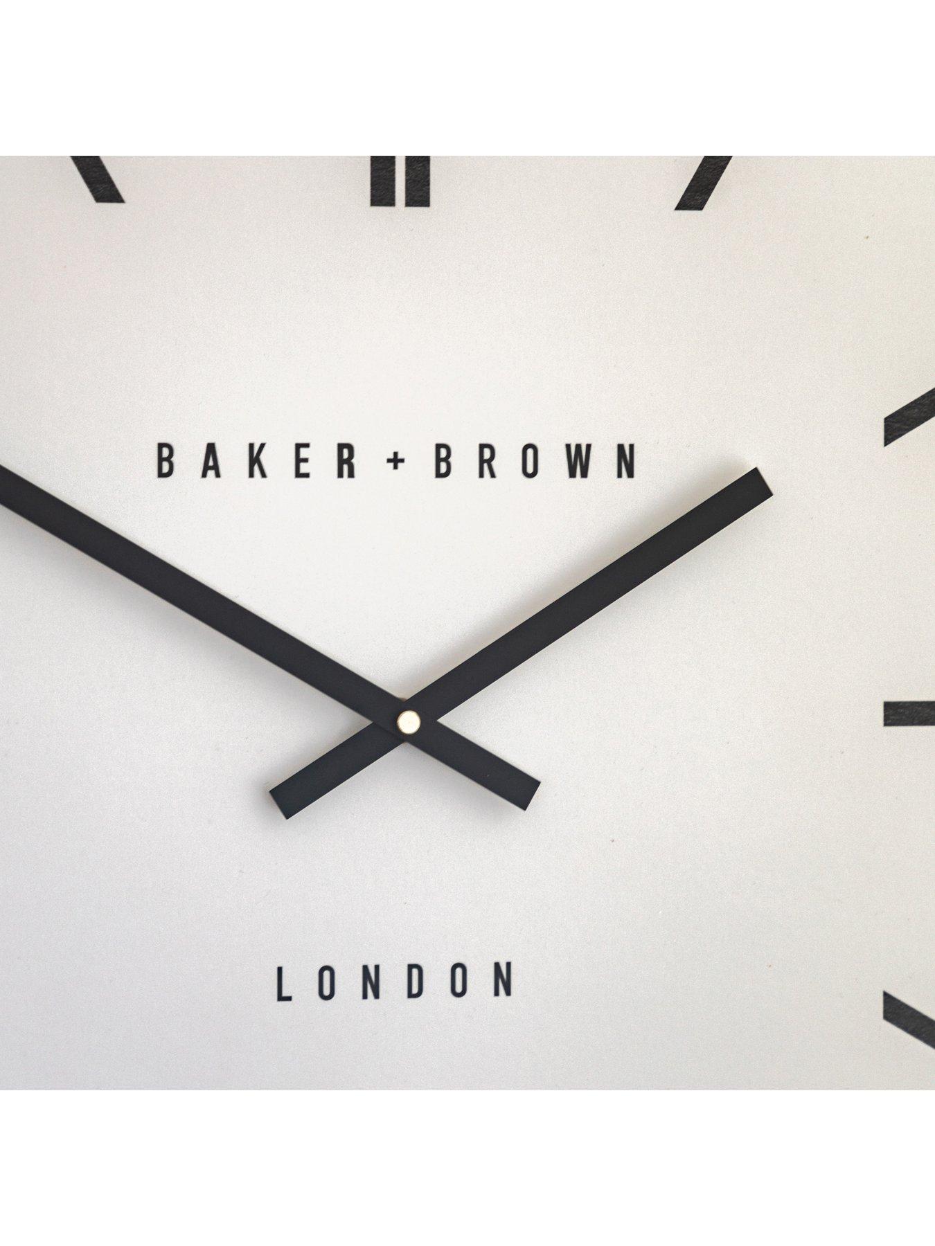 Image 4 of 7 of Gallery Direct Penhurst Wall Clock - Oak