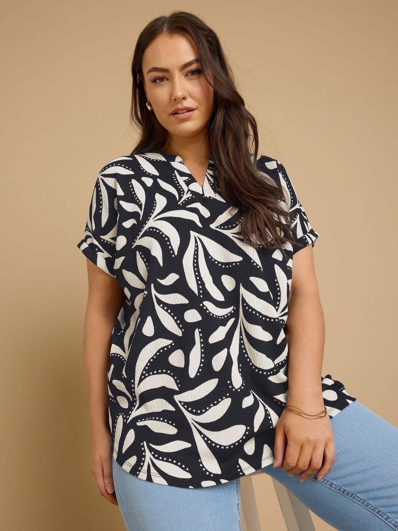 Image of Yours Curve Notch Neck Textured Top - Blue