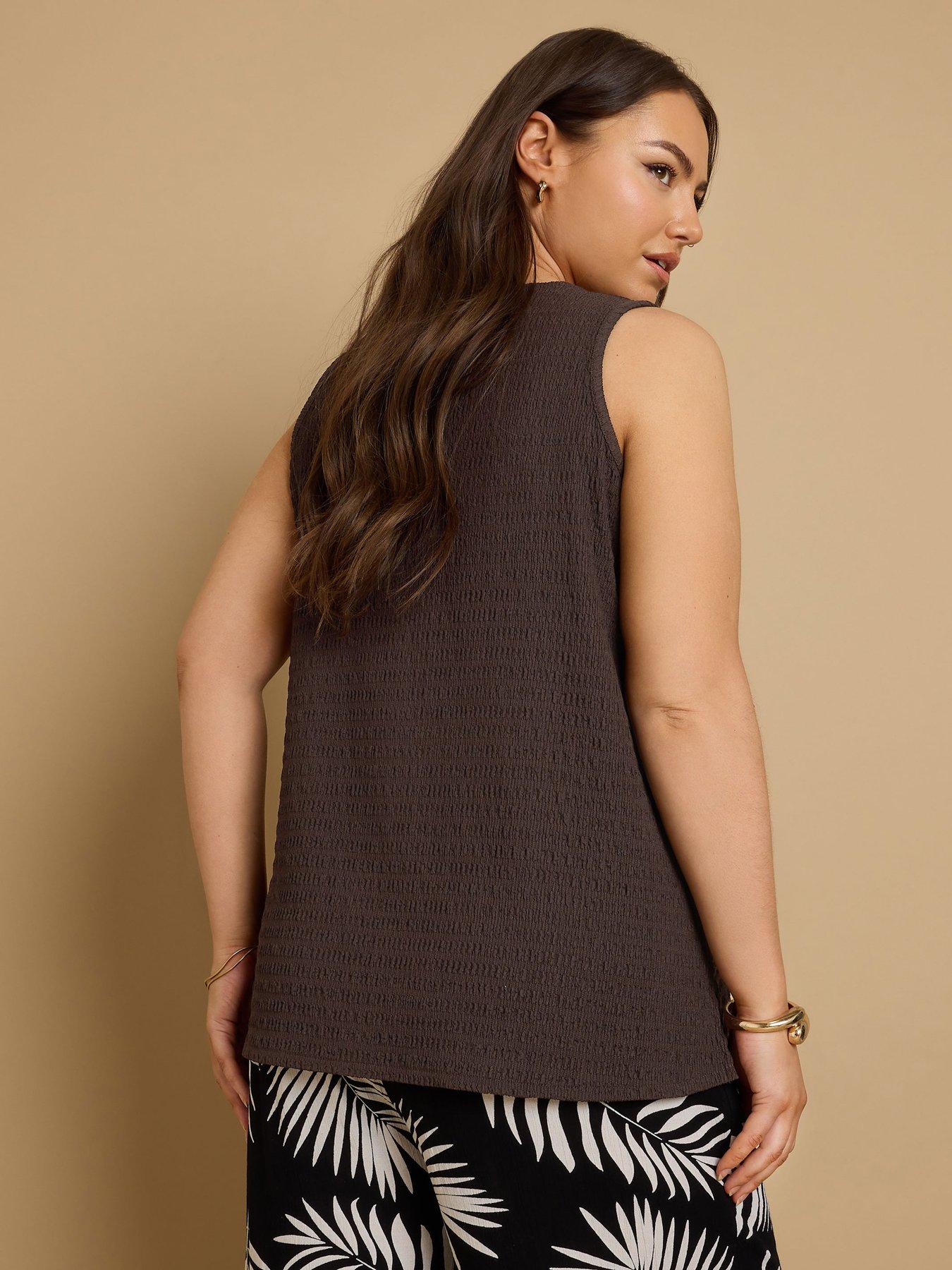 Image 2 of 4 of Yours Curve Bow Front Textured Waistcoat - Brown