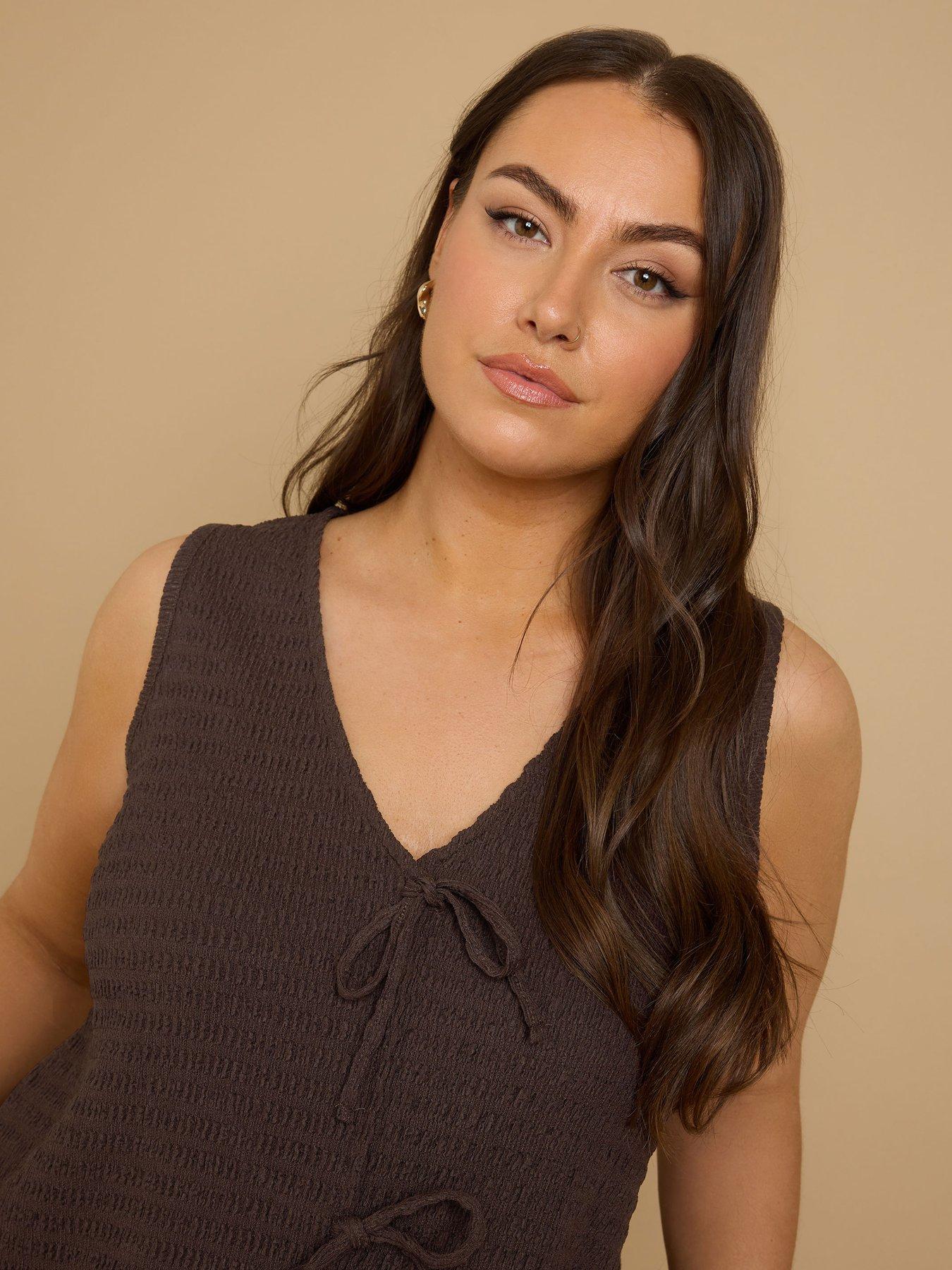 Image 4 of 4 of Yours Curve Bow Front Textured Waistcoat - Brown