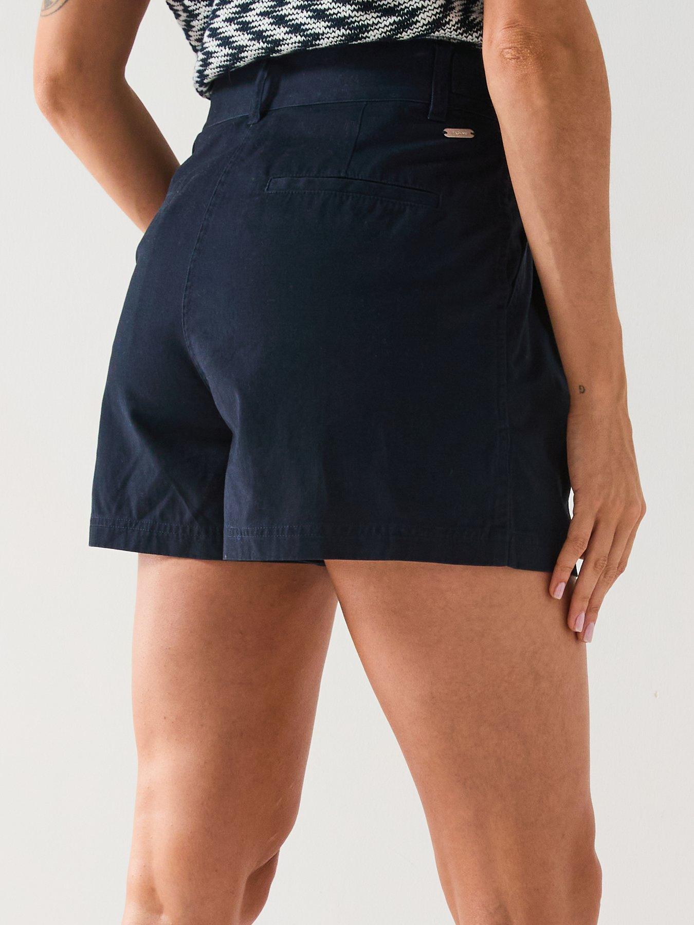 barbour-cecile-shorts-navydetail