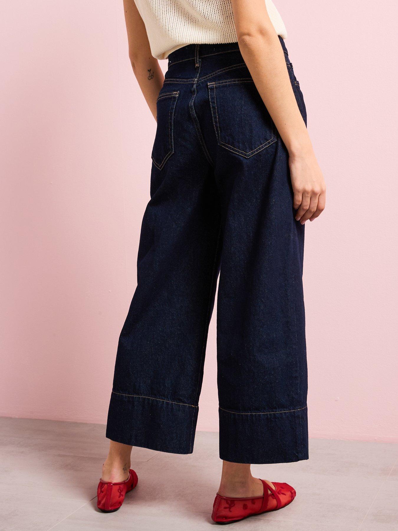 mango-wideleg-cropped-jeans-with-seam-detailback