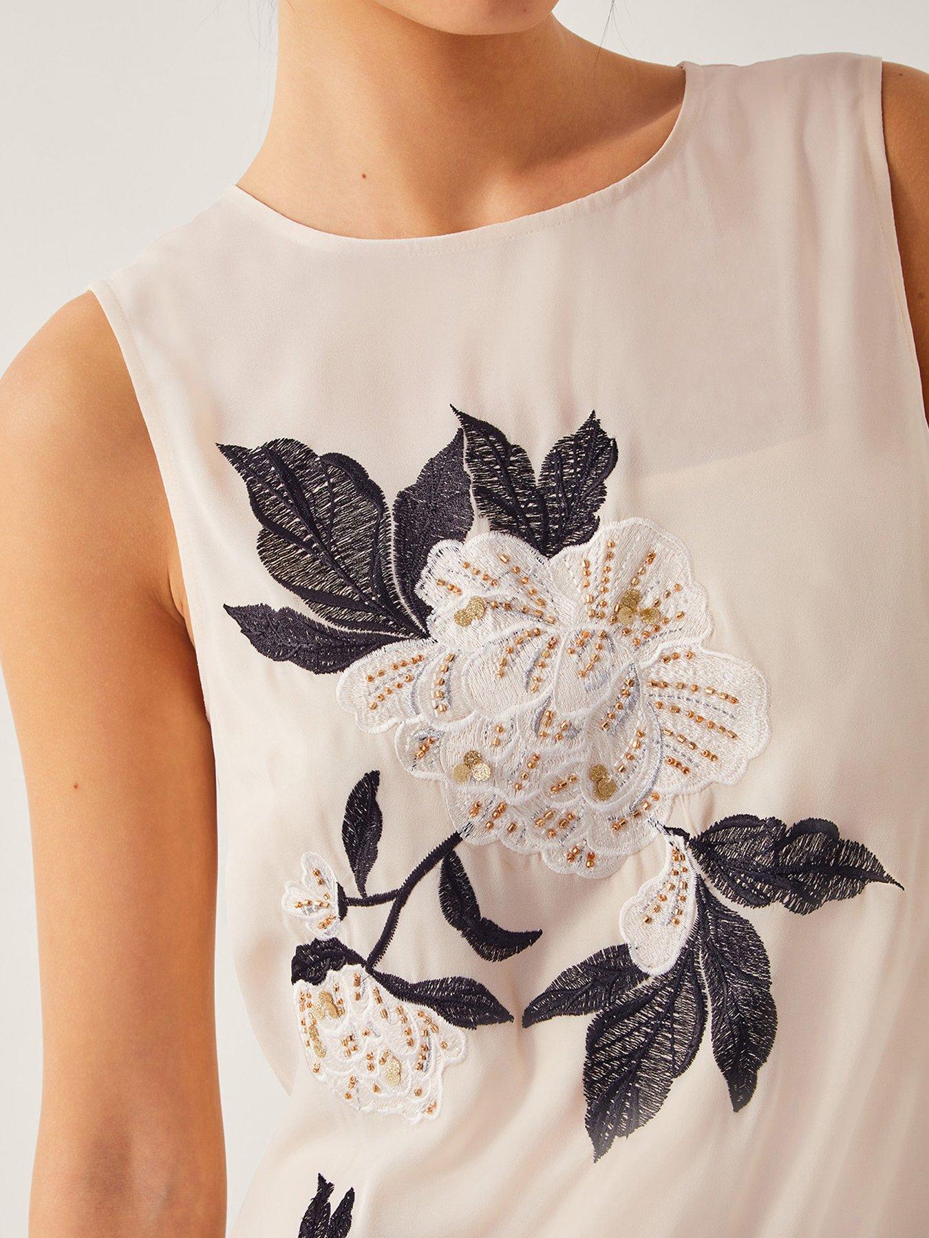 monsoon-ari-sleeveless-dress-creamdetail