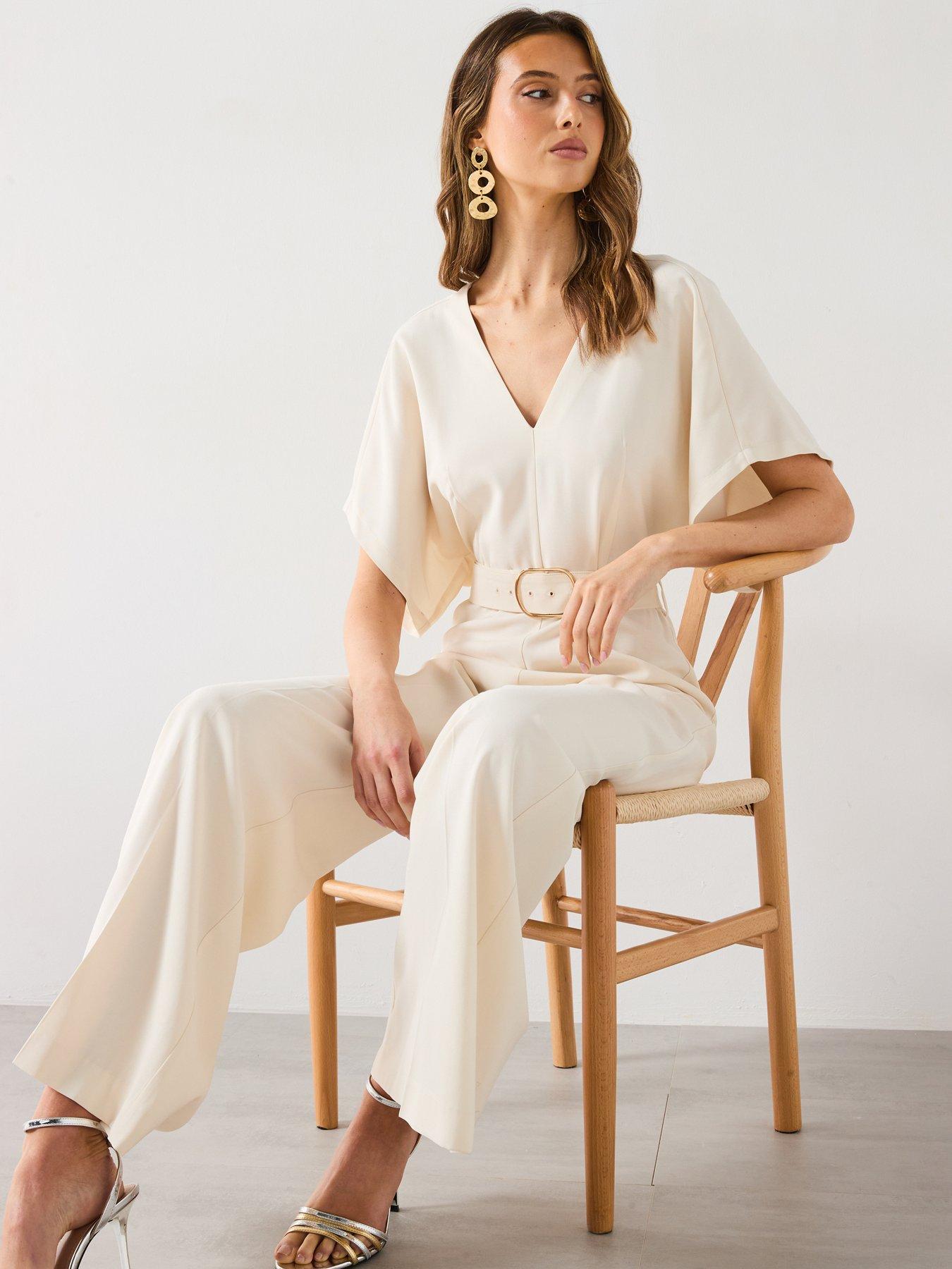 mango-long-jumpsuit-with-belt-and-buckle-creamdetail