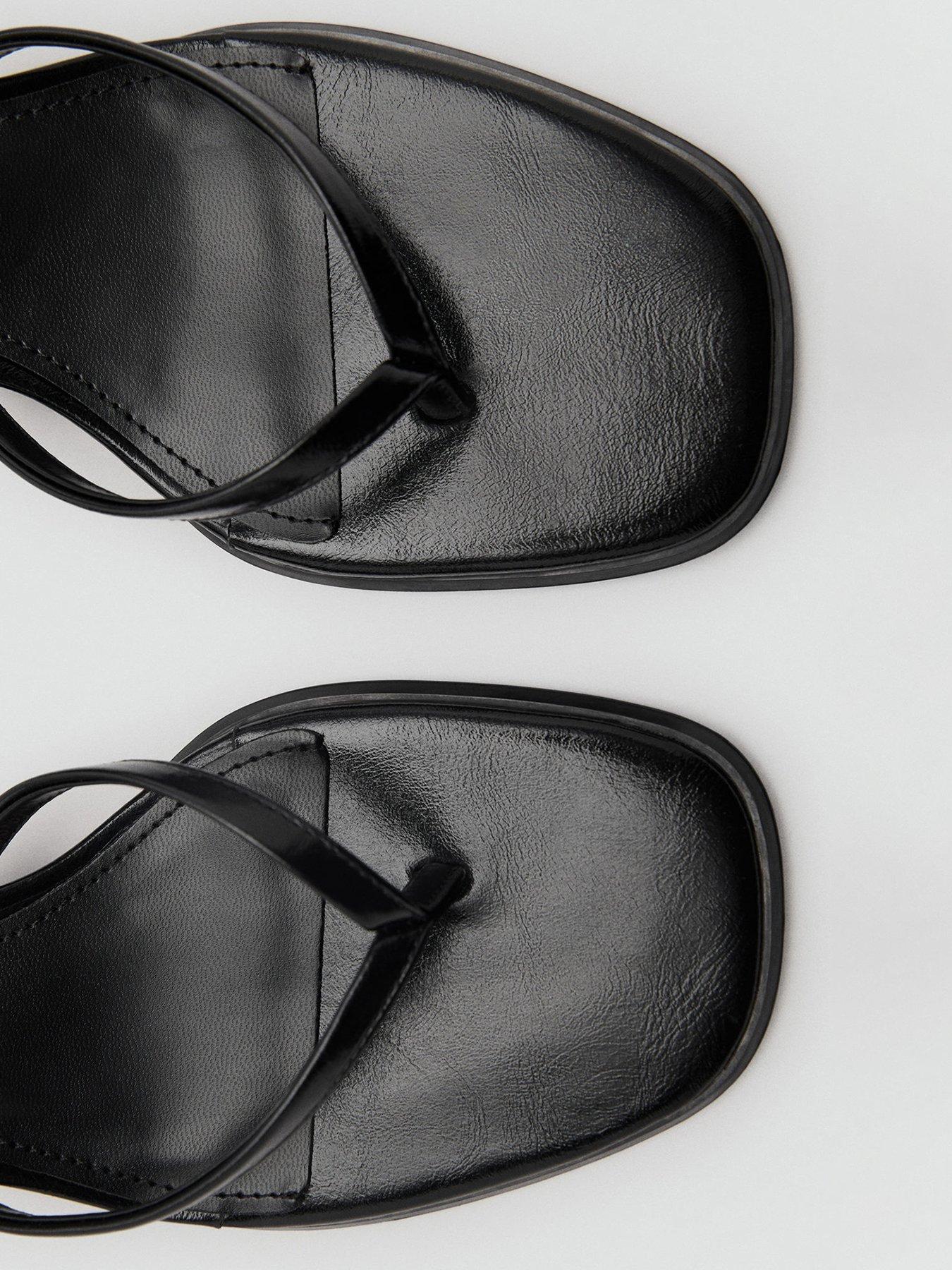 mango-strappy-heeled-sandals-blackoutfit