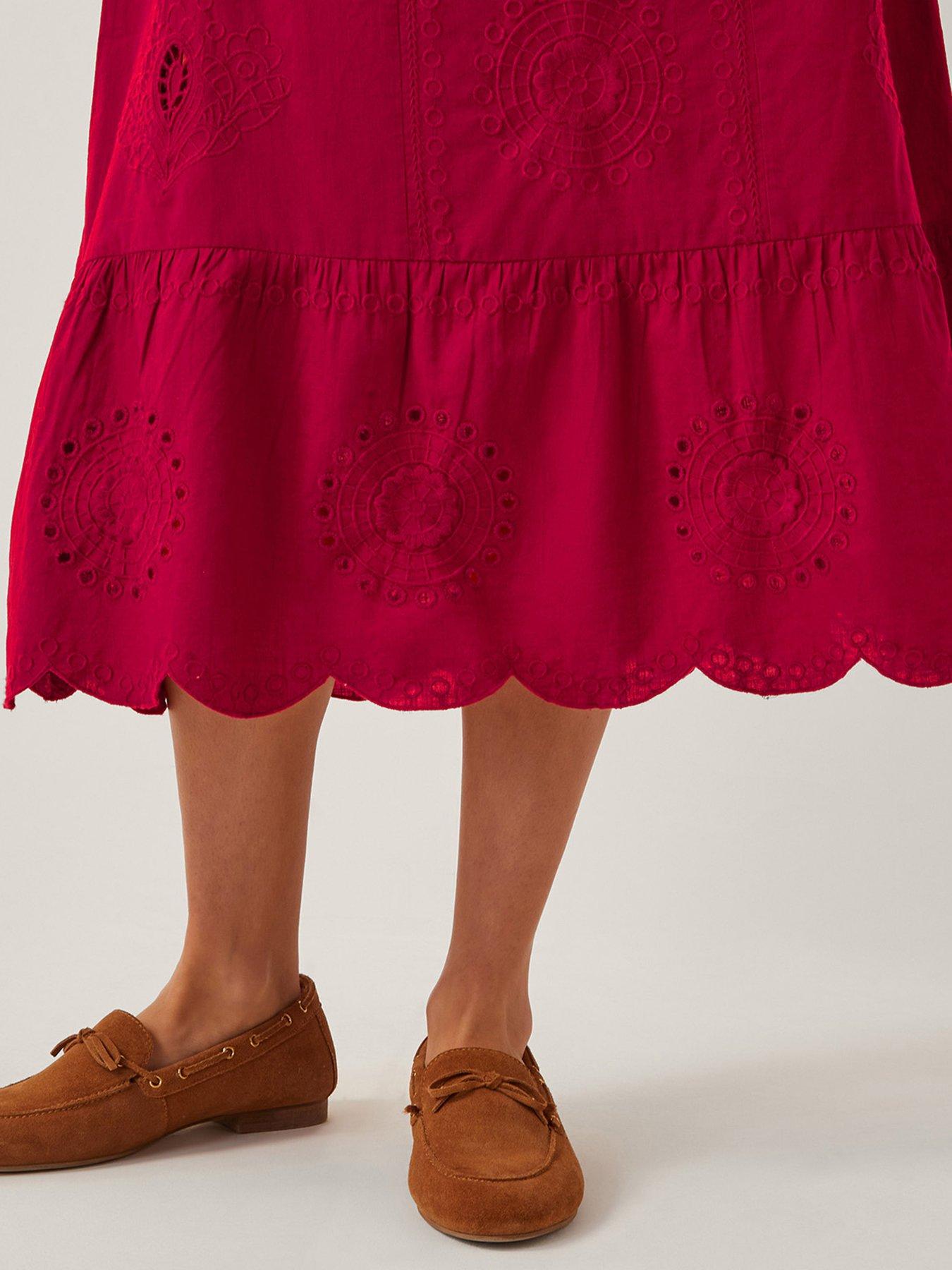 monsoon-orla-broderie-dress-redoutfit