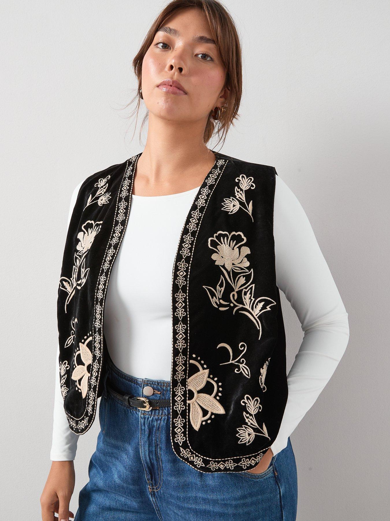 Image 6 of 7 of V by Very Curve Embroidered Velvet Waistcoat - Black