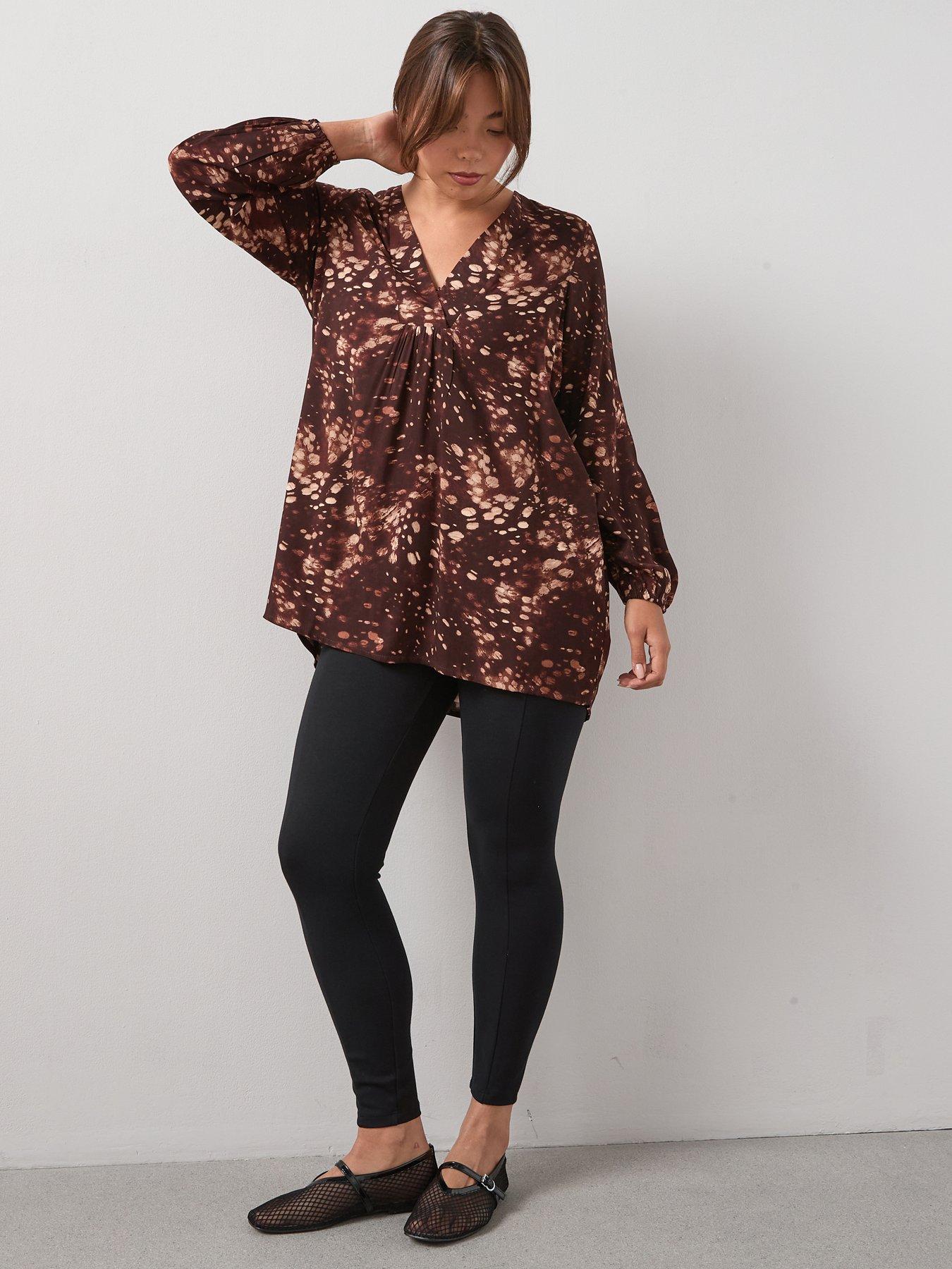 v-by-very-curve-printed-smock-longline-blouse-chocolate