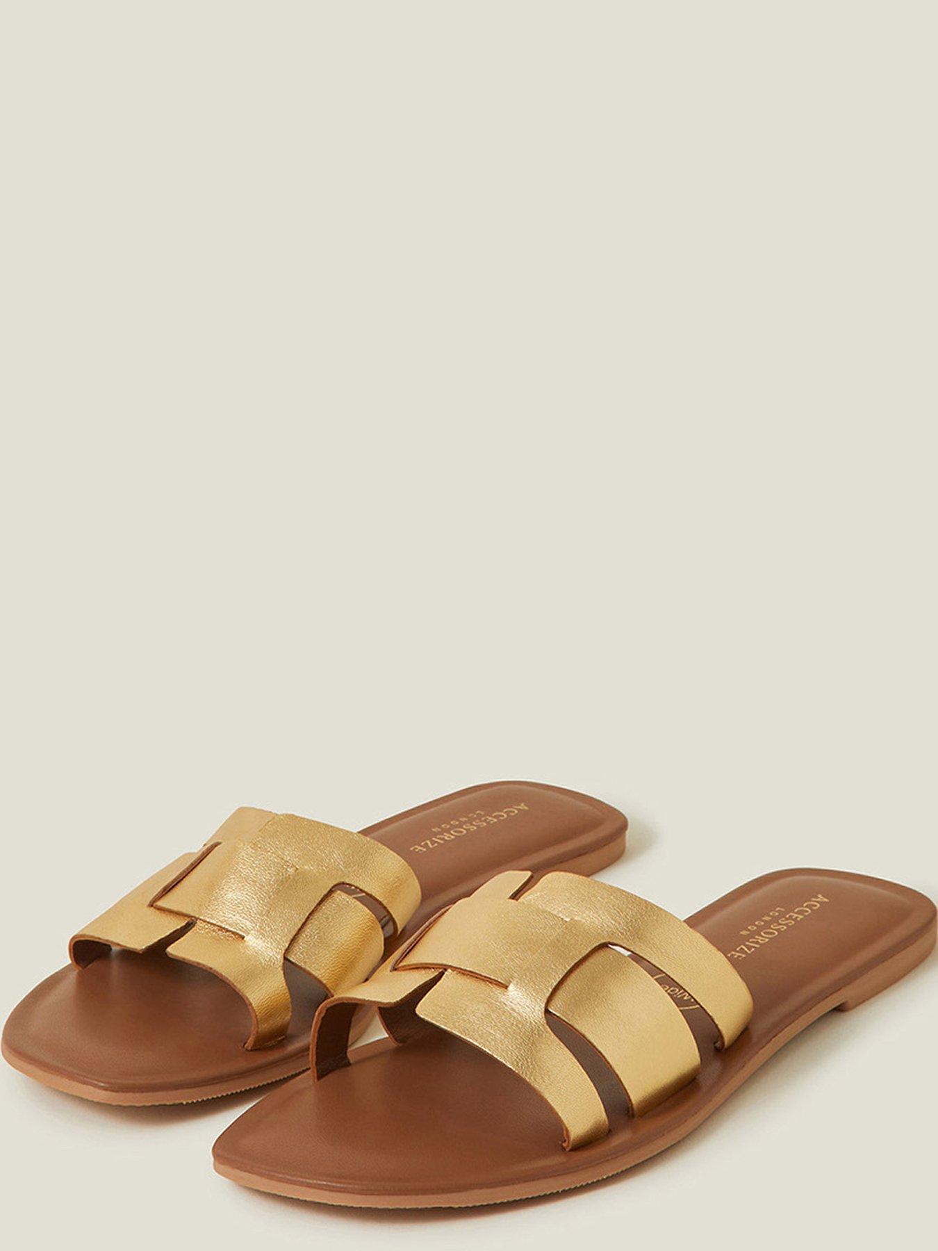 accessorize-geo-cut-out-sliders-goldoutfit